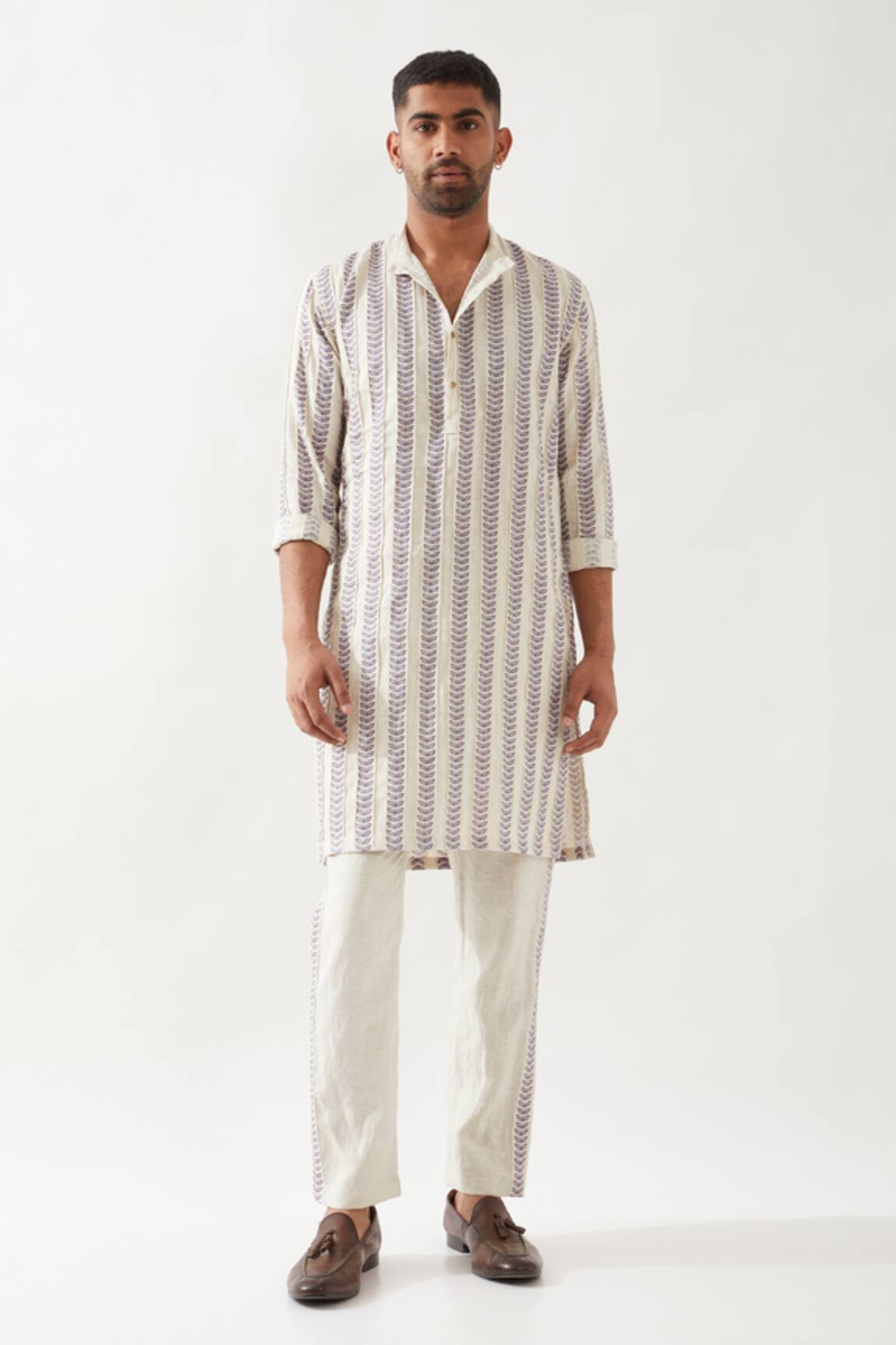 Son of A Noble Snob Ivory Printed Slim Fit Kurta 