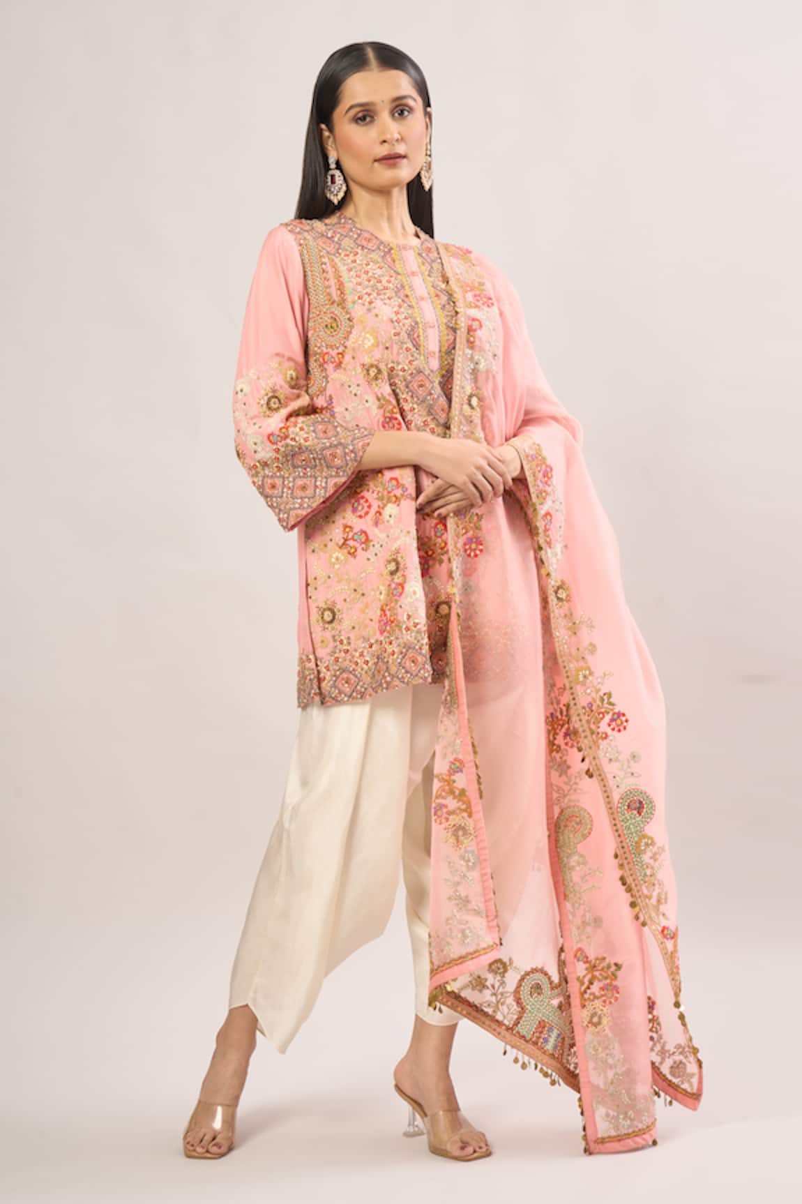 Debyani + Co Floral Jaal Embroidered Kurta Set 