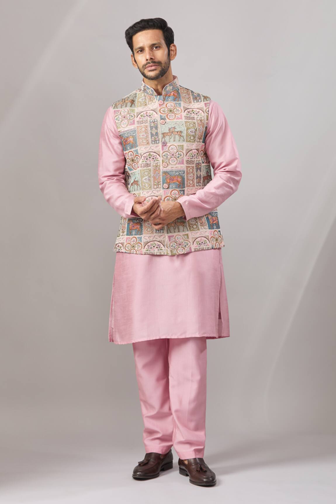 Aariyana Couture Sequin Embroidered Bundi & Kurta Set 
