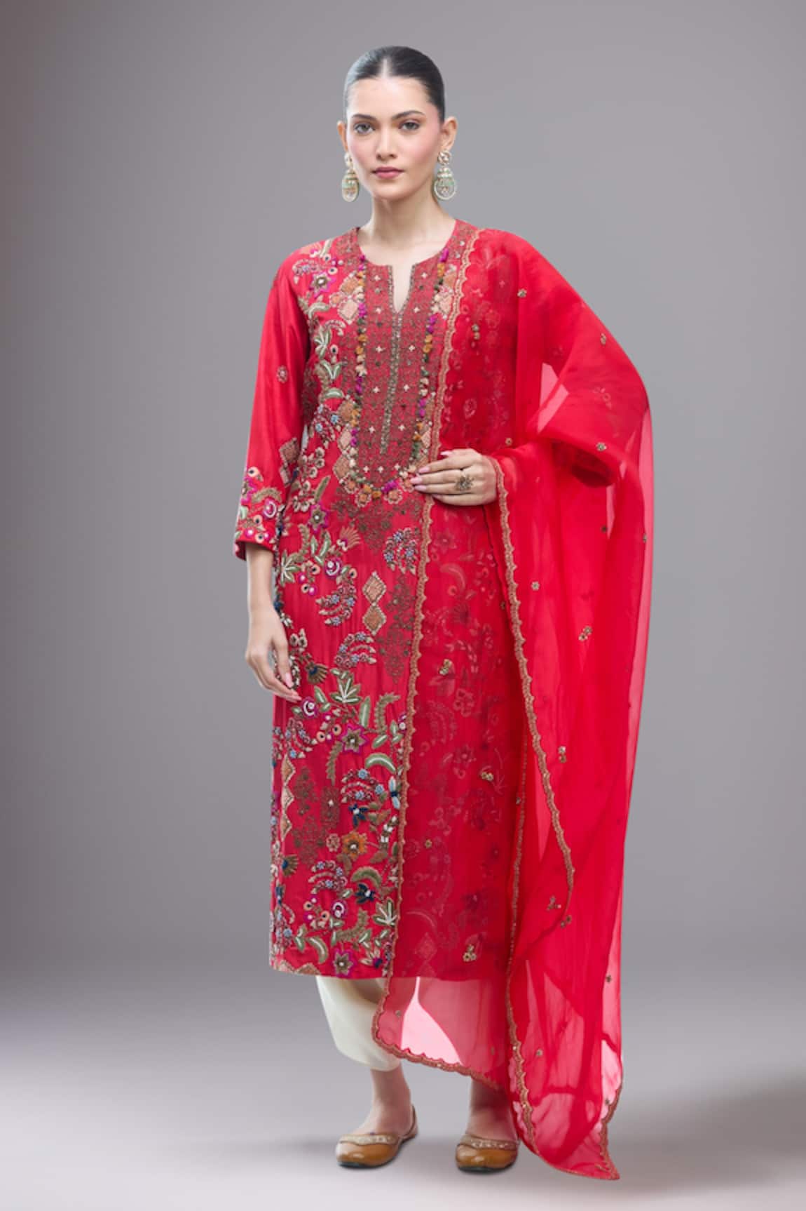 Debyani + Co Resham Embroidered Kurta Set 