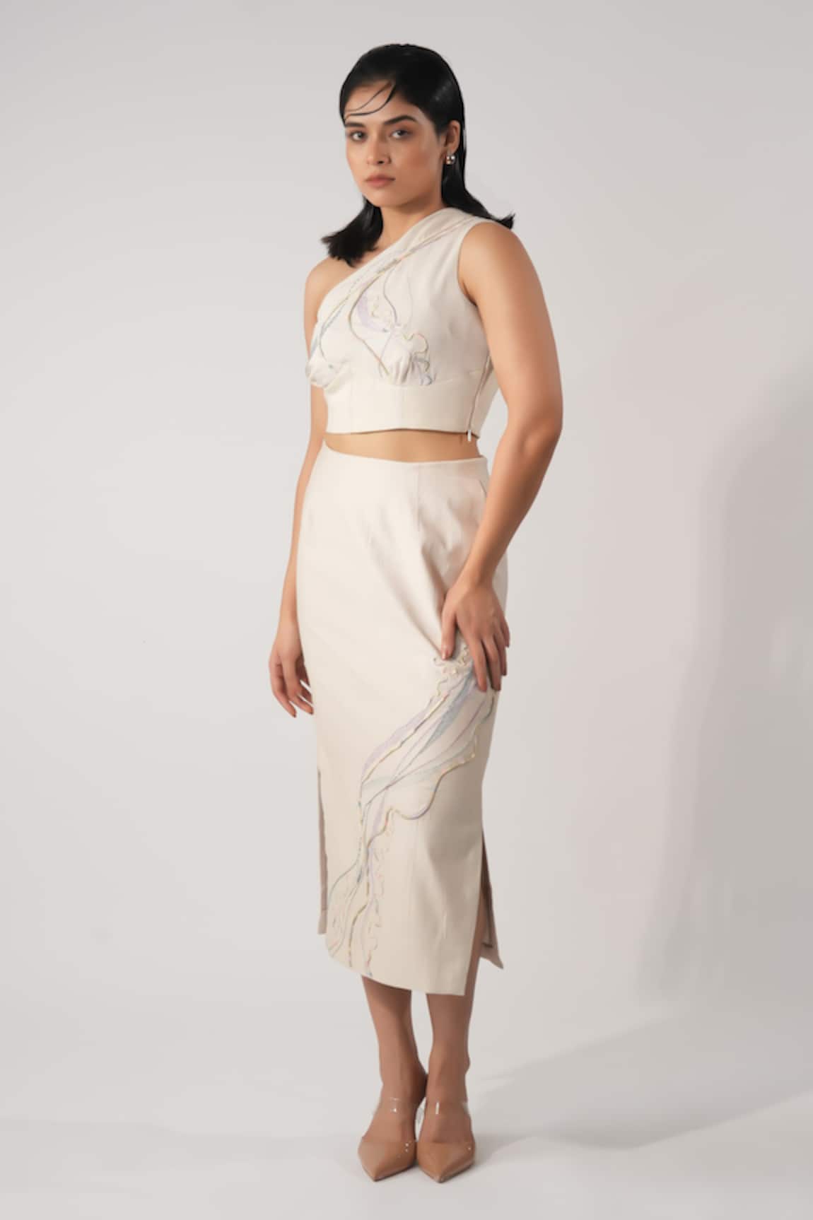 Orthodox Beige Aari Zardozi Embroidered Bustier 