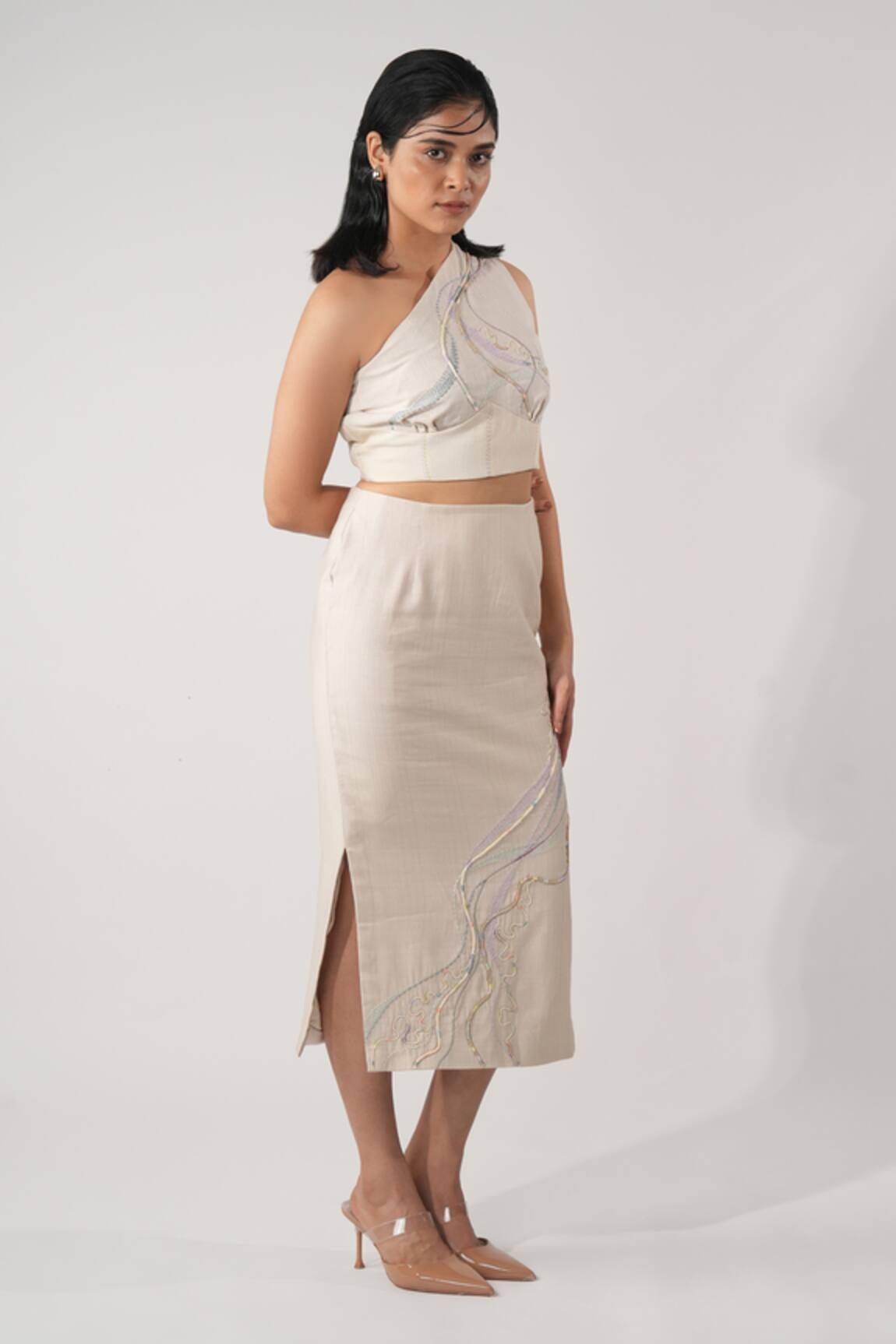 Orthodox Beige Aari Zardozi Embroidered Midi Skirt 