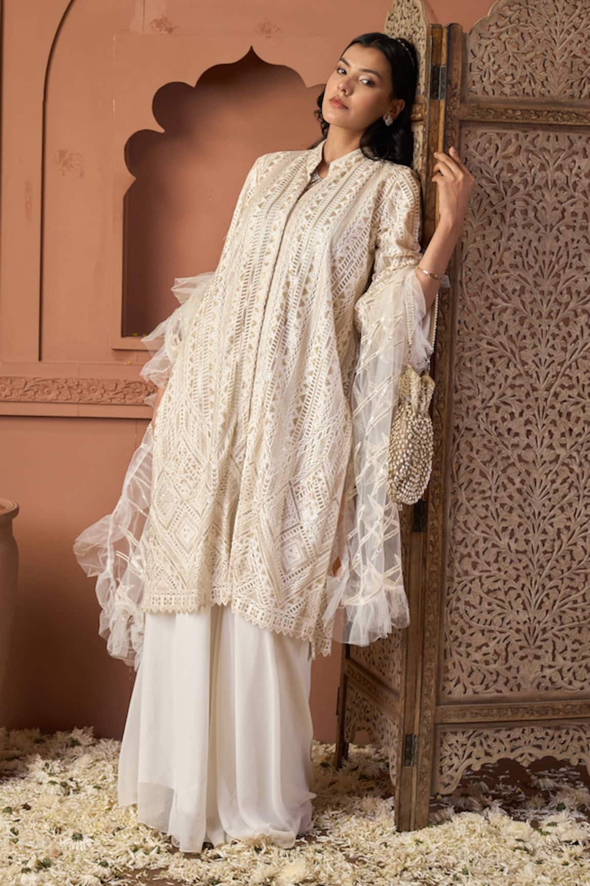 Tasuvure Indes Ivory Sequins Tunic & Skirt Set 