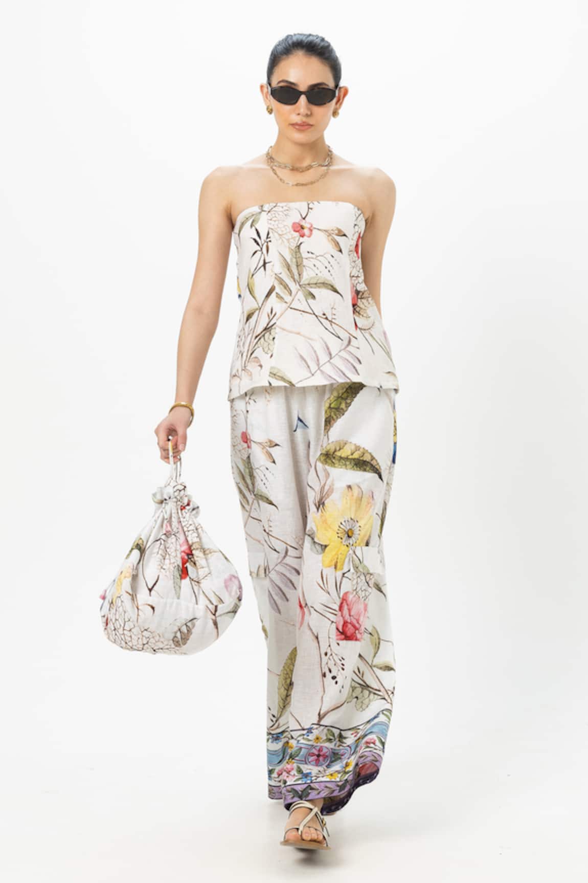 SOBARIKO Floral Print Strapless Co-ord Set