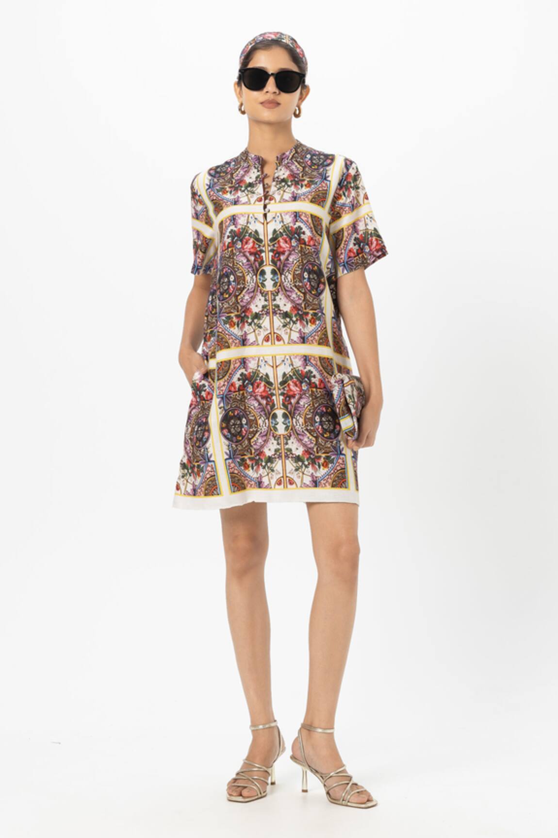 Sobariko Rococo-White Shift Dress 