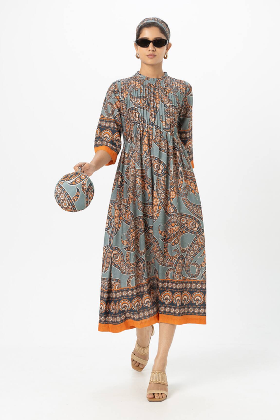 Sobariko Koishi Pleated Midi Dress 