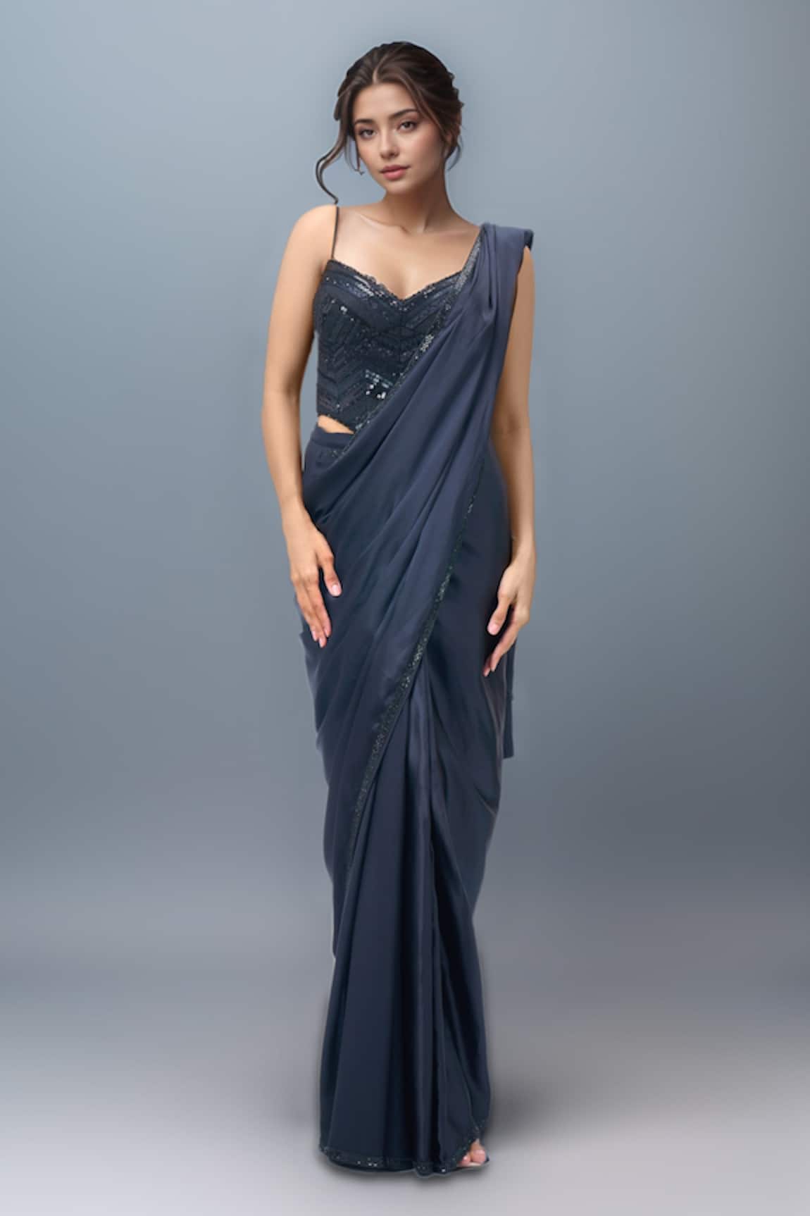 Tarun Tahiliani Black Pre-Draped Saree 