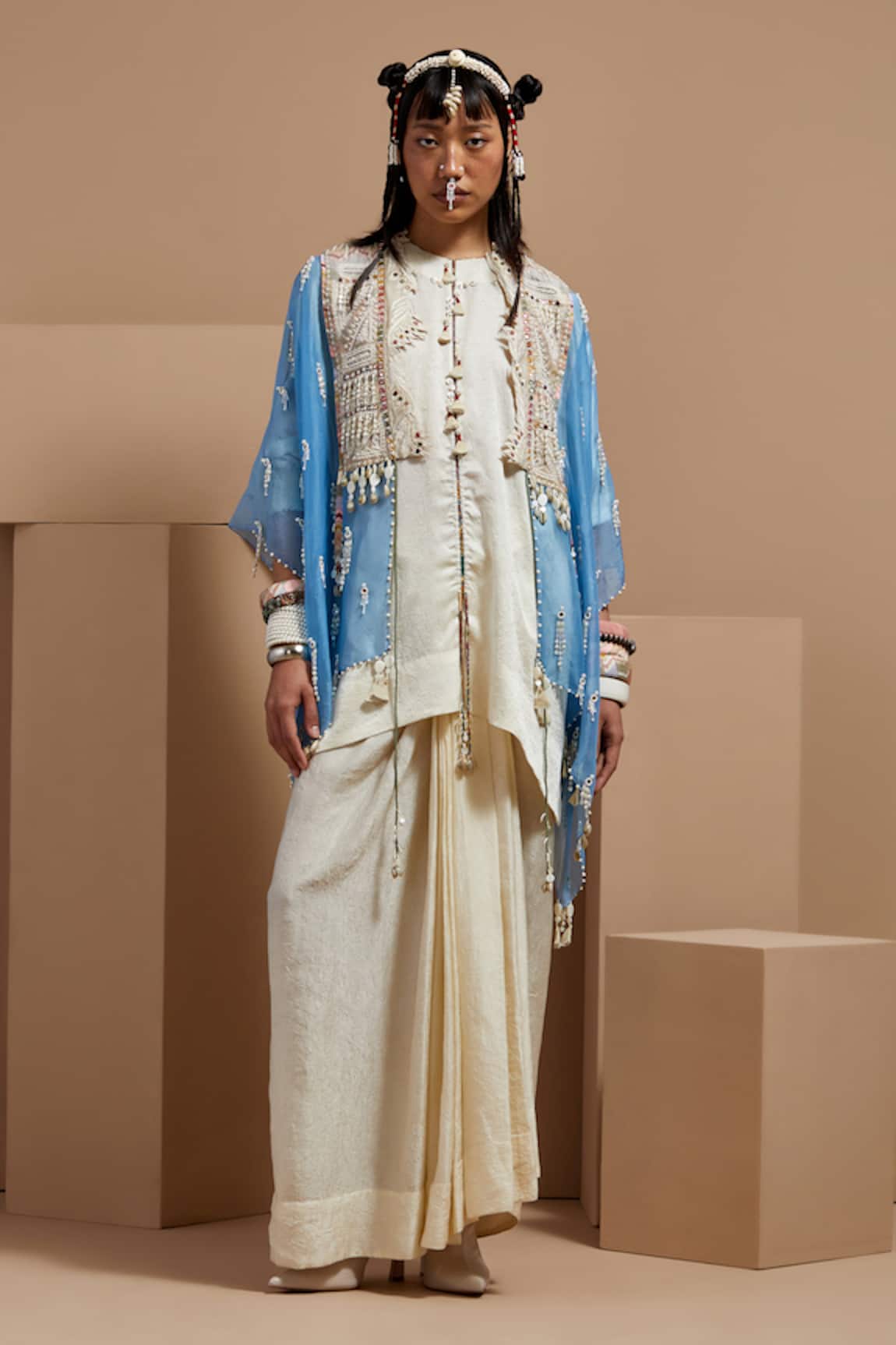 ASEEM KAPOOR Veni Dupatta Jacket 