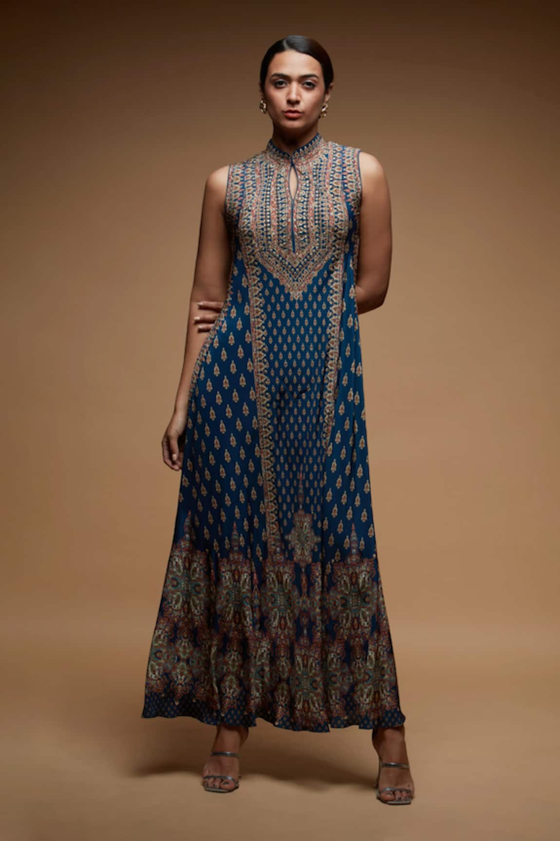 Nirraamyaa Printed Gown 