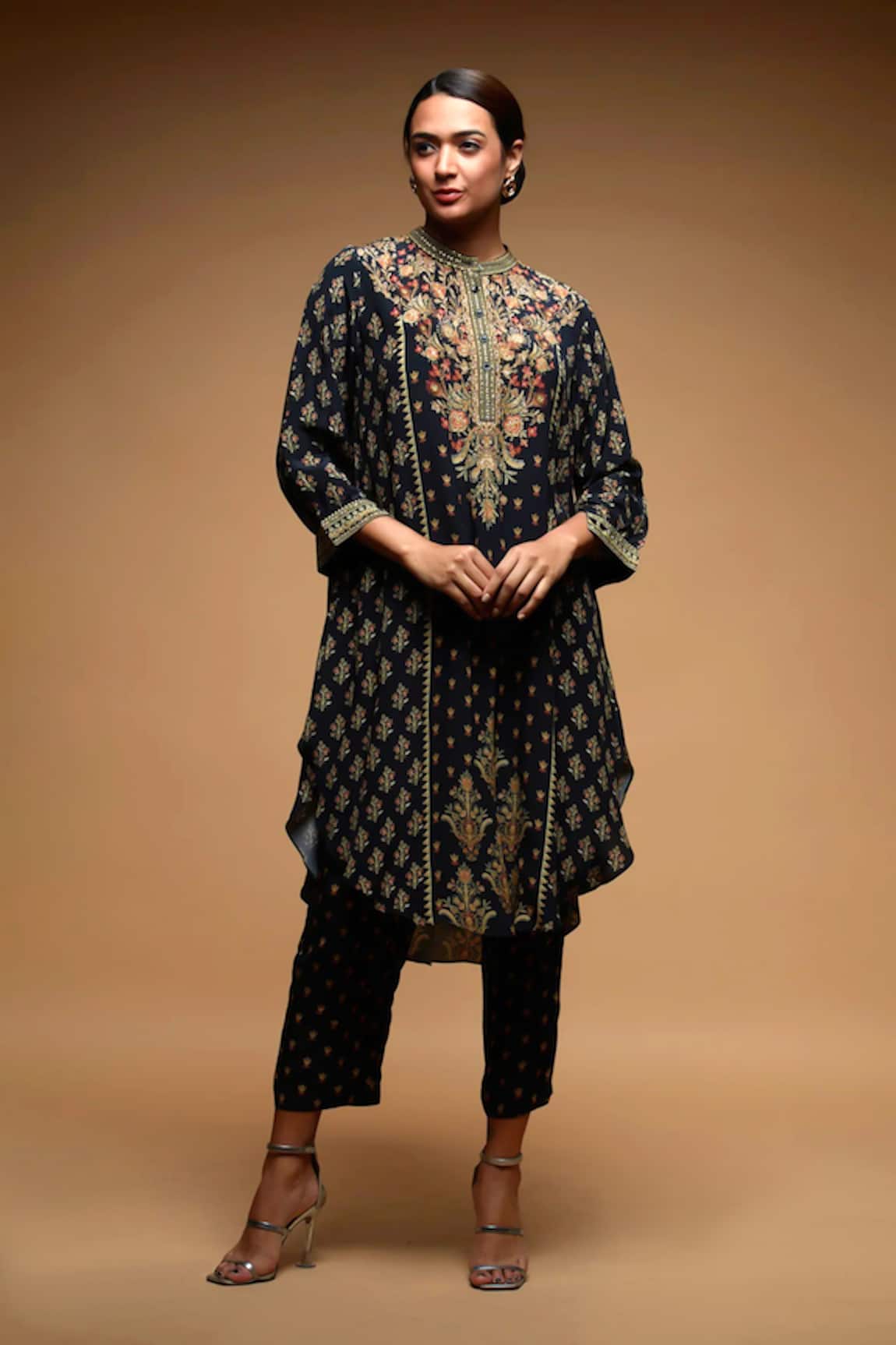 NIRRAAMYAA Black Rhinestone Embroidered Kurta Set 