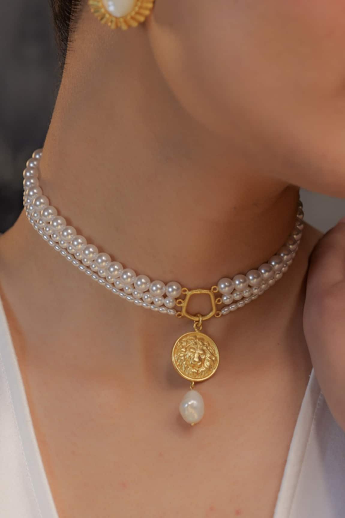 Zariin Gold Plated Pearl Choker Necklace 