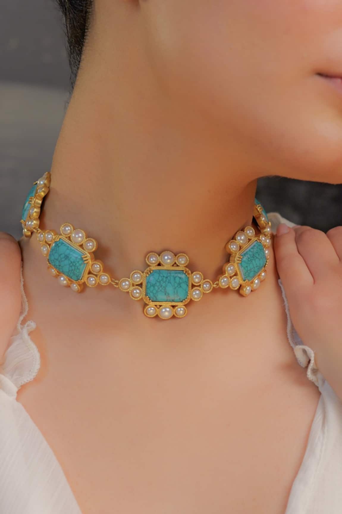 Zariin Santorini Chase Choker Necklace 