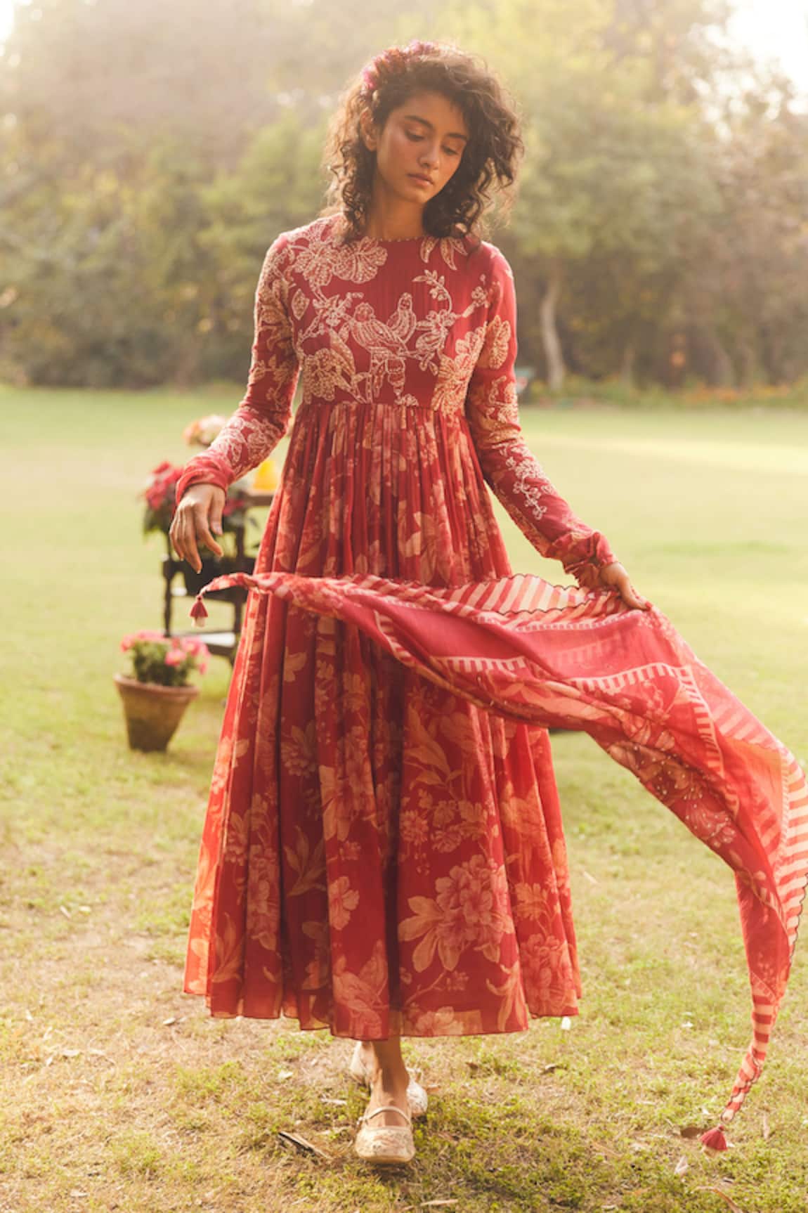 Paulmi and Harsh Floral Print Anarkali Maxi Dress & Scarf 