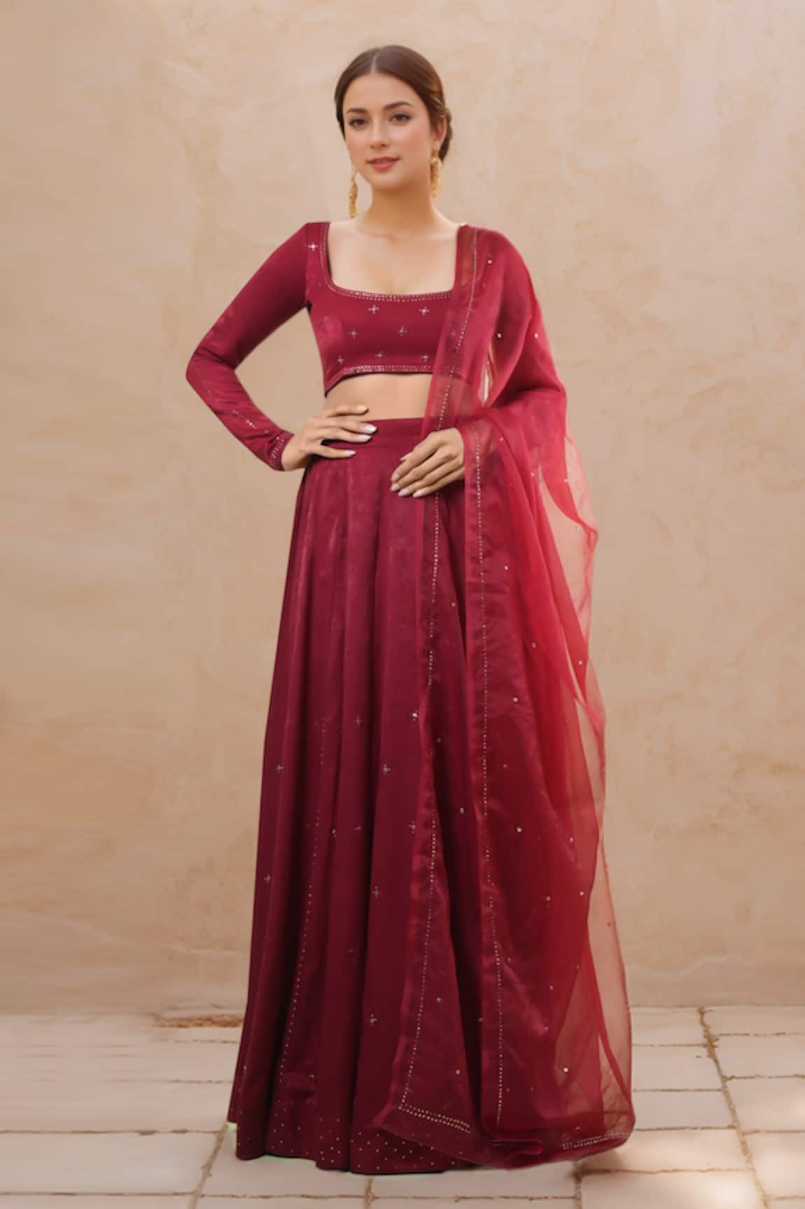 Samyukta Singhania Red Mukaish Work Velvet Lehenga Set 