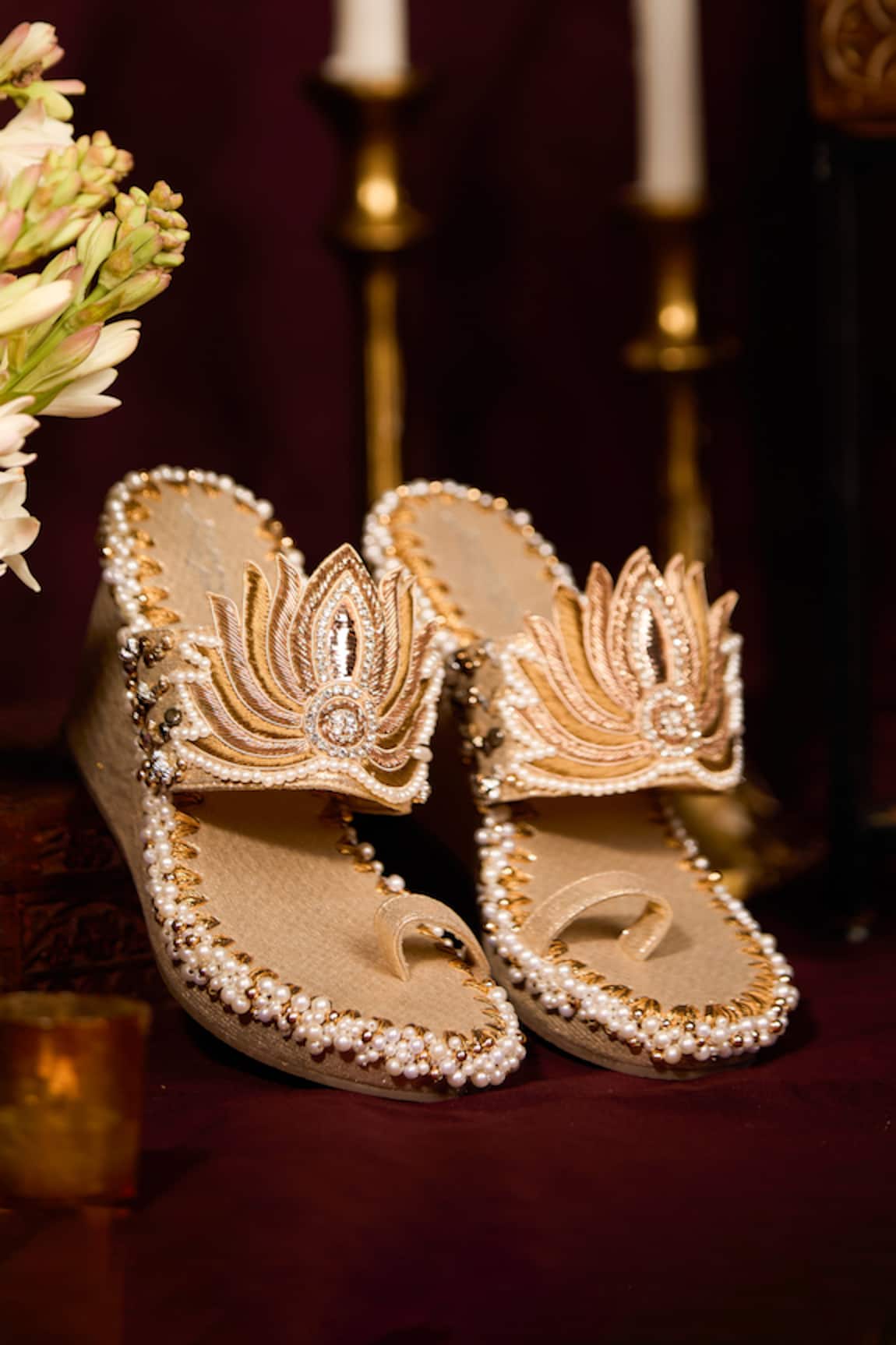 5elements Gold Lotus Wedges