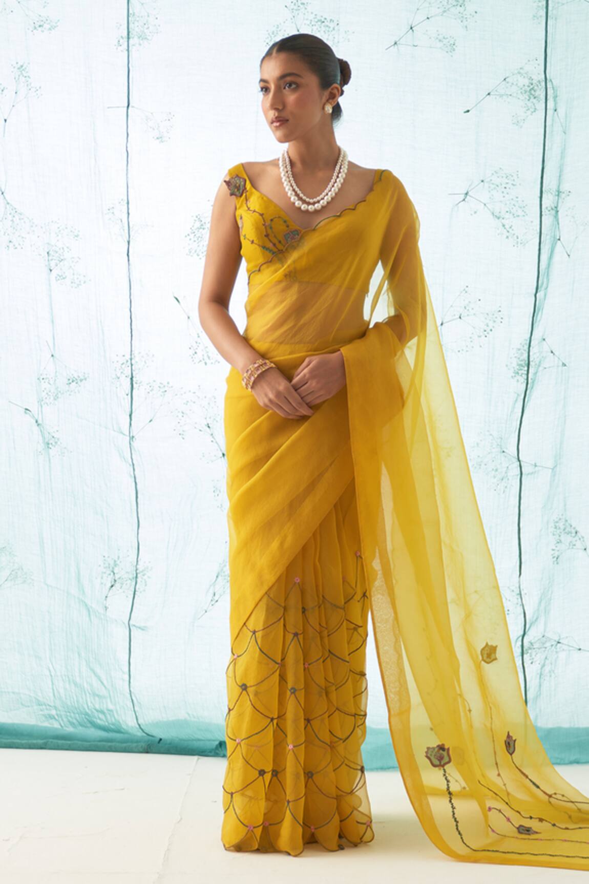JANKI INDIA Yellow Organza Saree Set With Blouse 