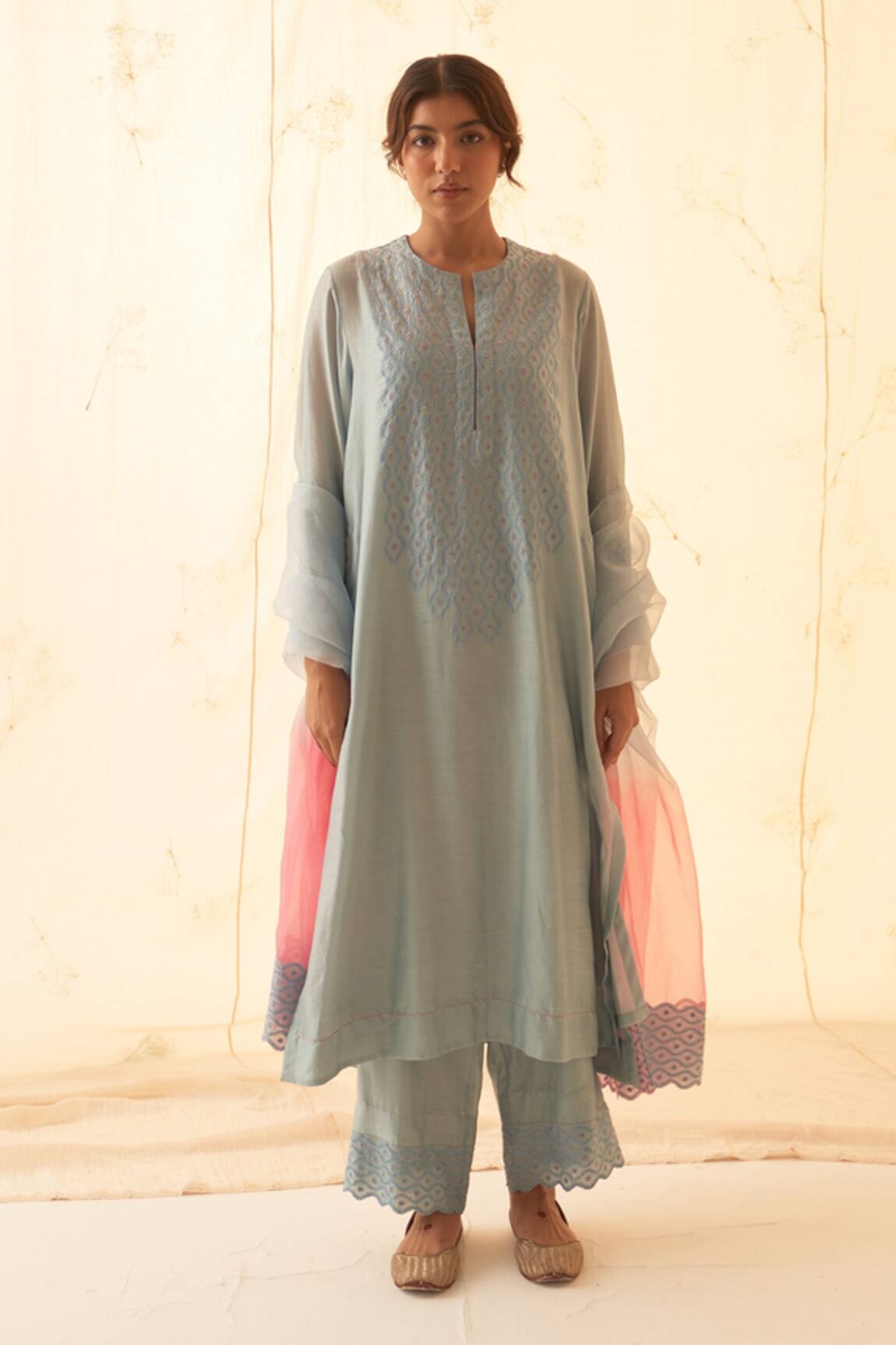 JANKI INDIA Ice Blue Embroidered Kurta Set 