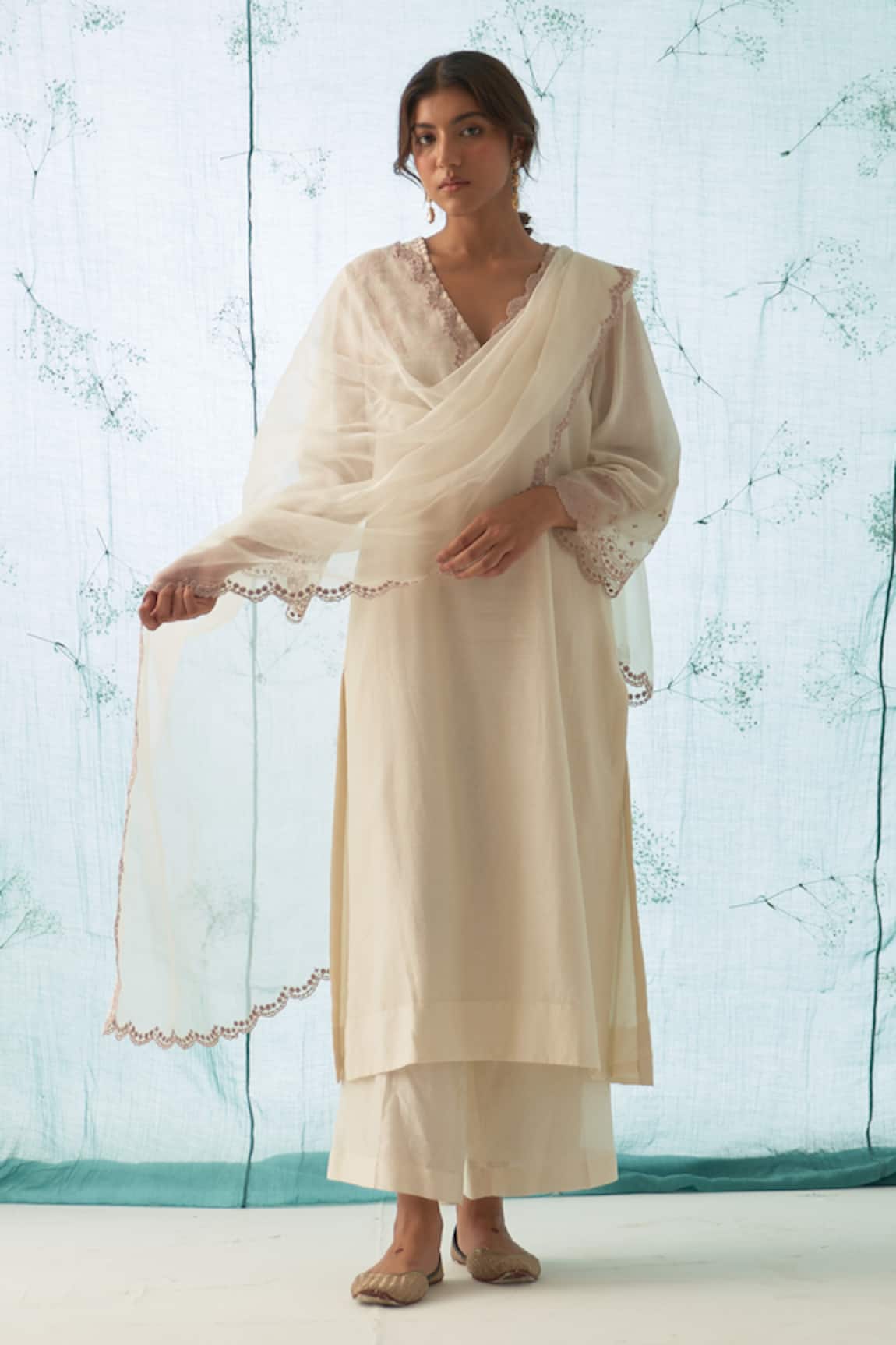 JANKI INDIA Ivory Yoke Embroidered Kurta Set 