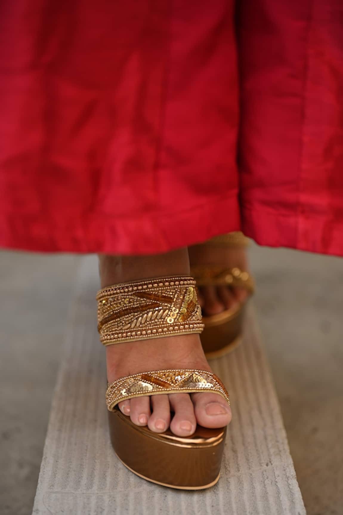Miraki Gold Dual Strap Handwork Wedges 