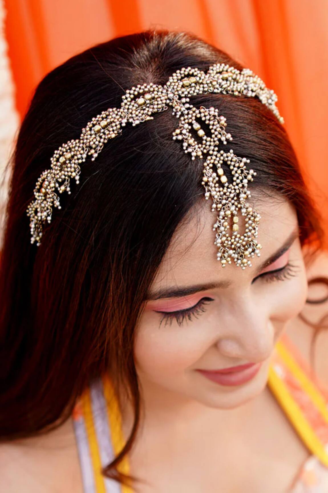 Vaidaan Anokhi Antique Gold Hairband 