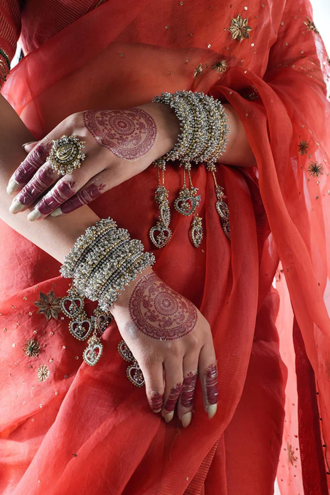 Vaidaan Designer Antique Gold Bangle