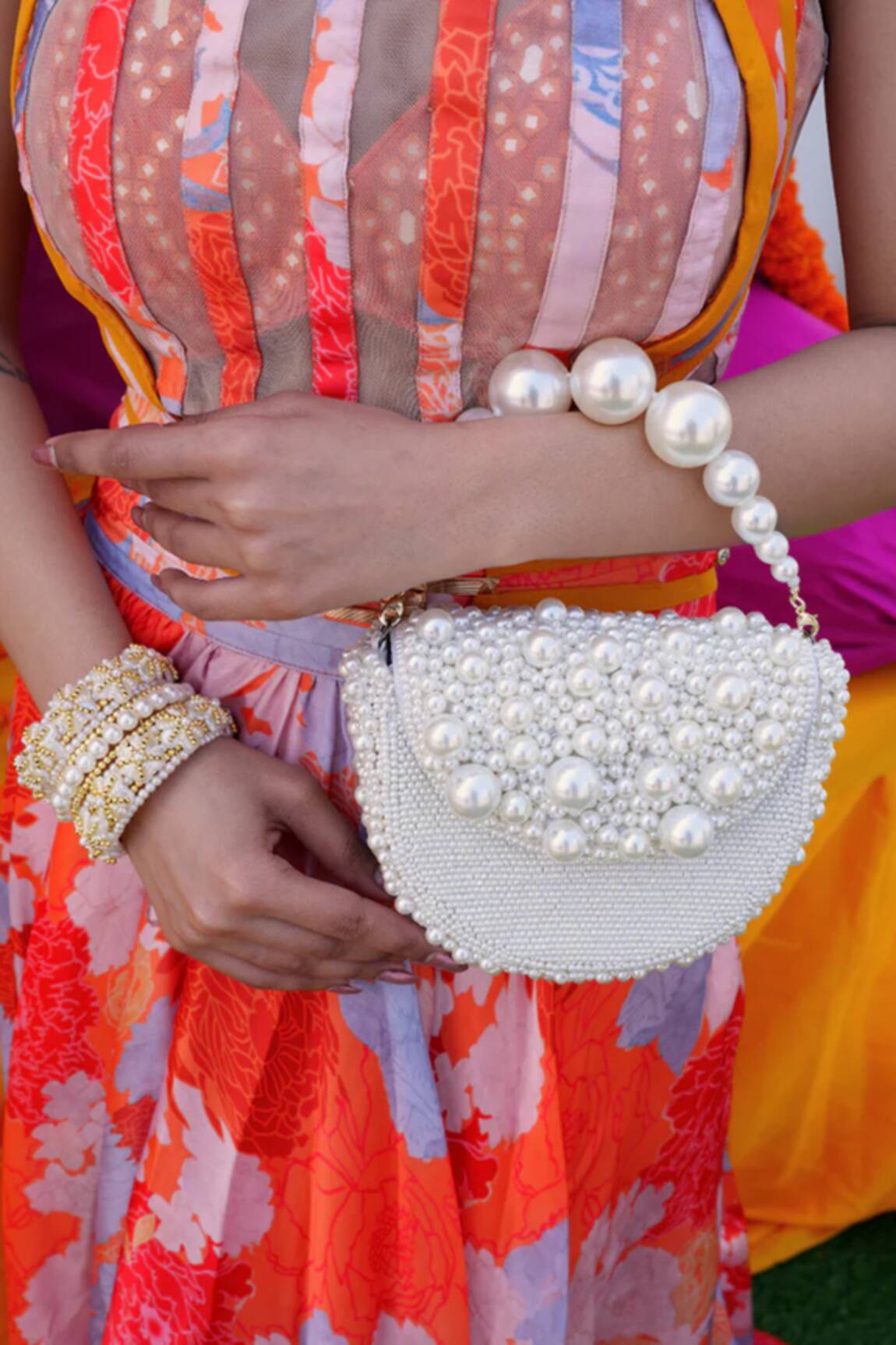 Vaidaan Moksha White Beaded Clutch 