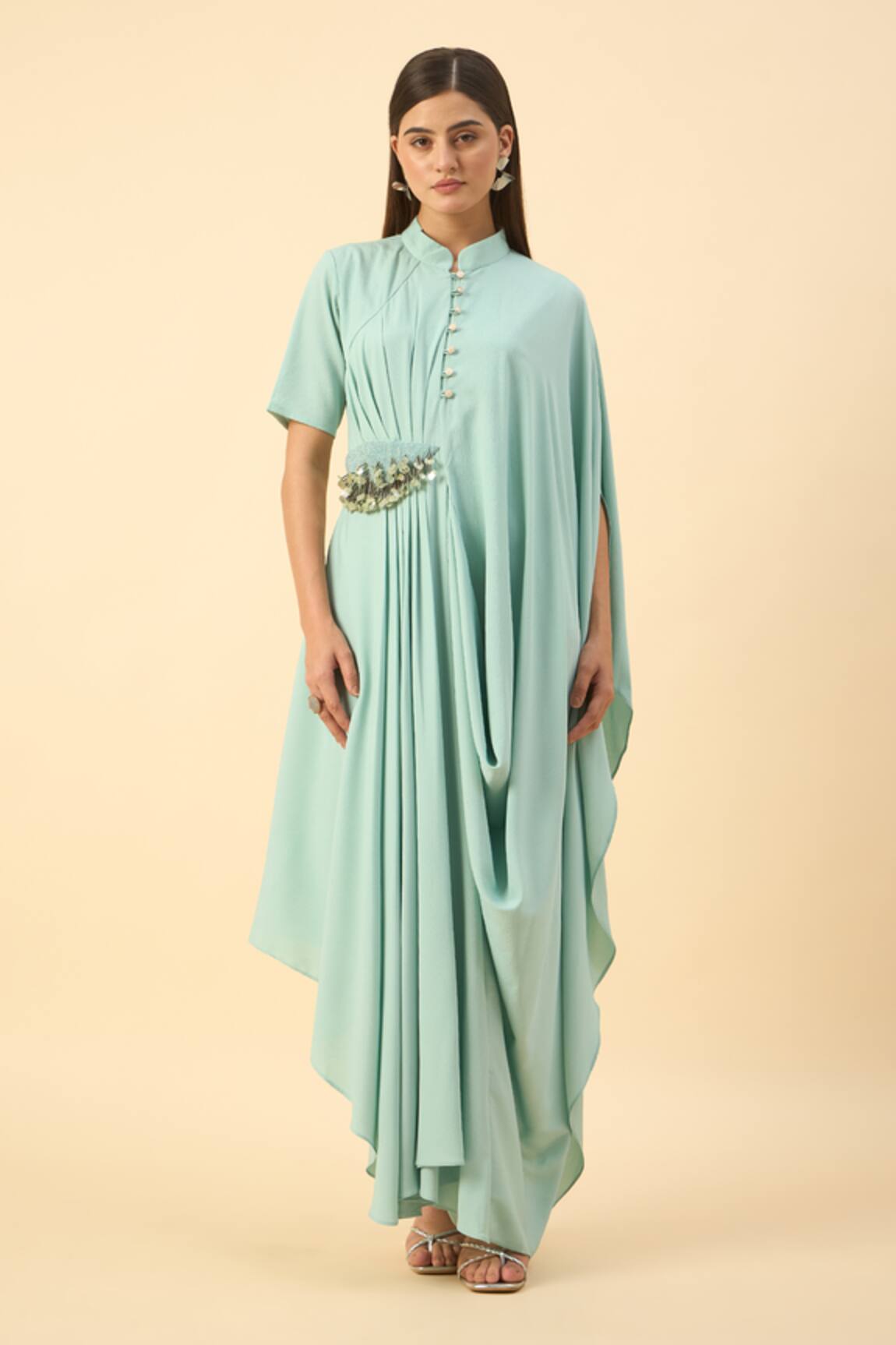 Aakaar Draped Kurta Set 