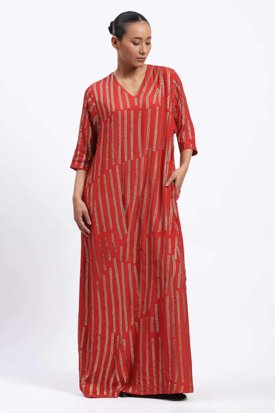 Abraham And Thakore Broken Stripes Sequins Kaftan 