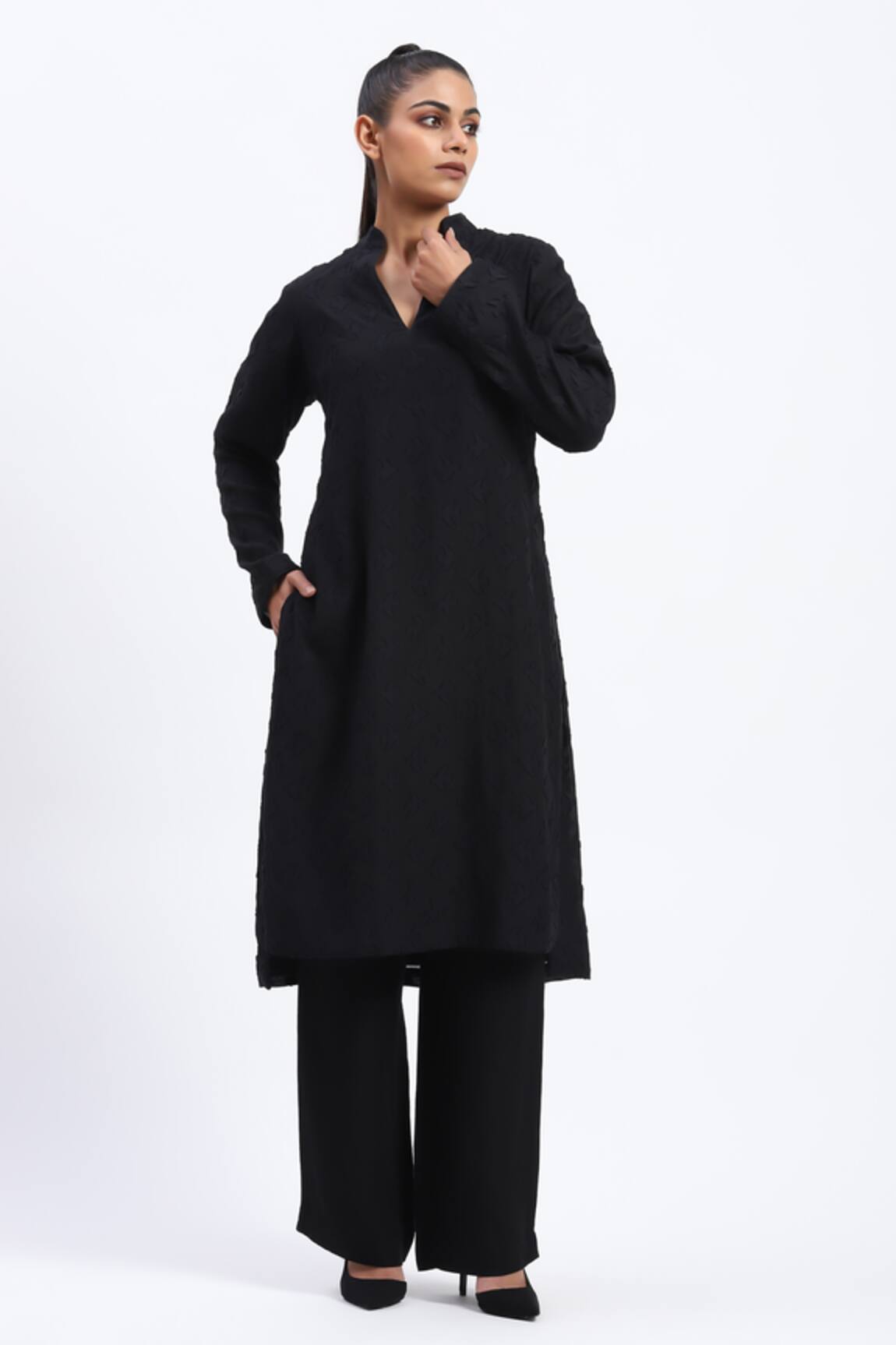 ABRAHAM AND THAKORE Bird Cutwork Black Kurta 
