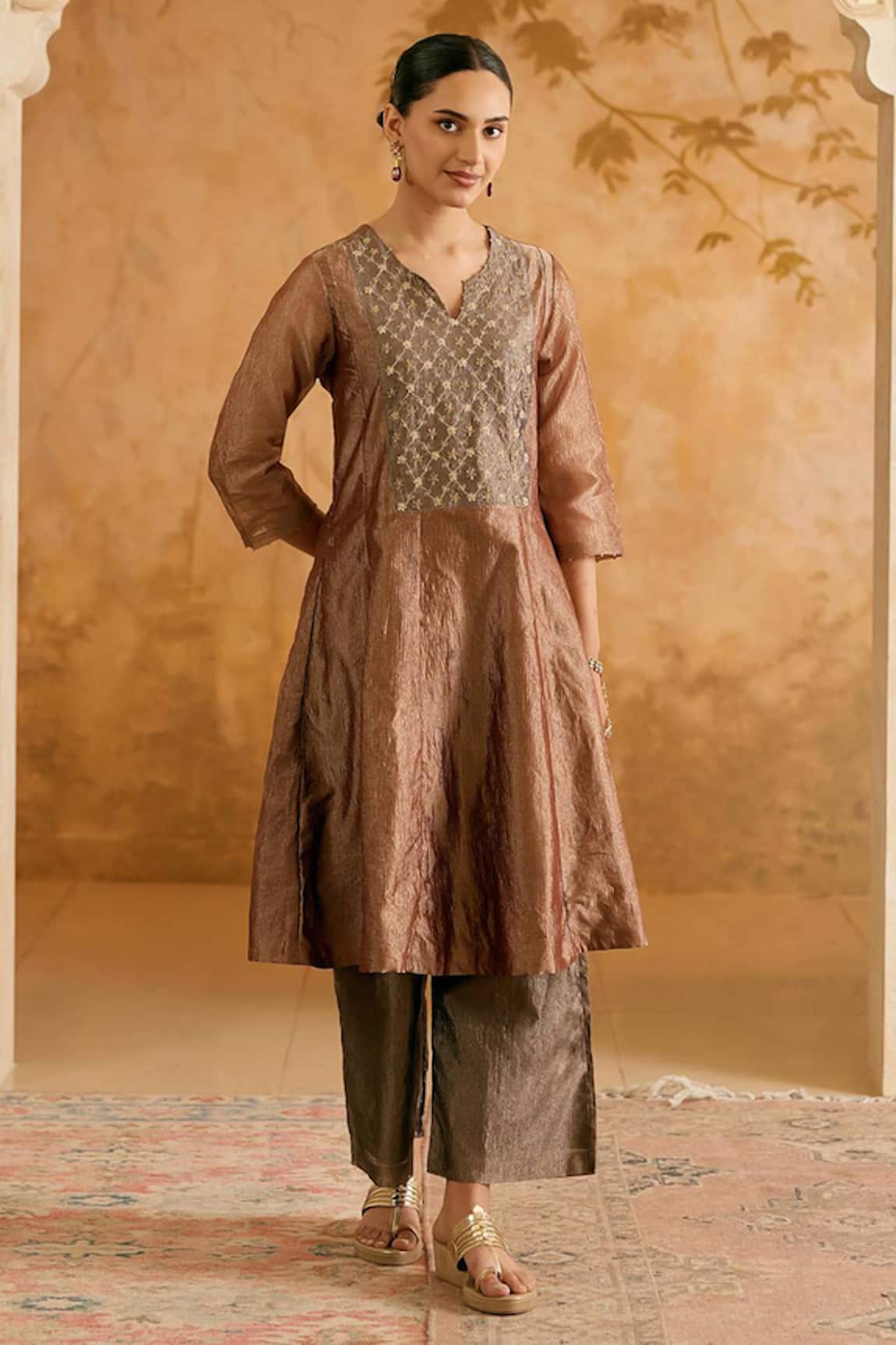 Nero India Bronze Crush Tissue Kurta & Pant Set 