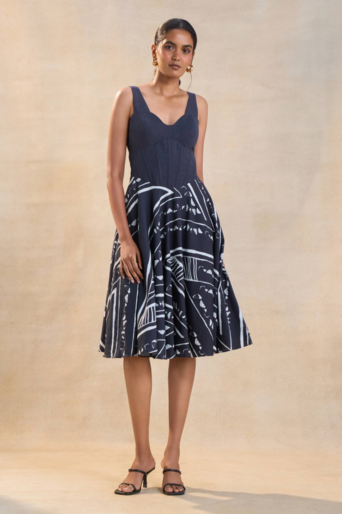 Vedika M Black & White Chevron Shell Corset Dress 