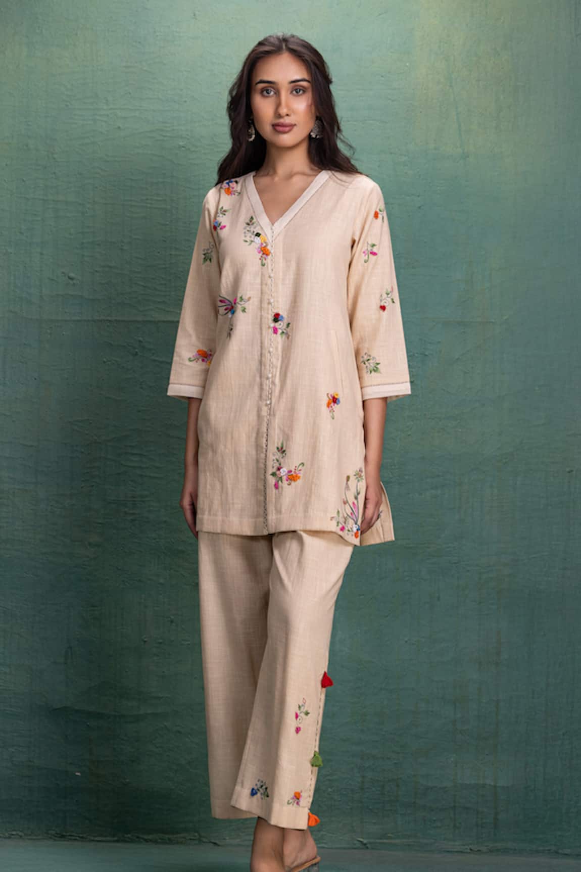 Kahani Lush Beige Machine & Hand Embroidery Set 
