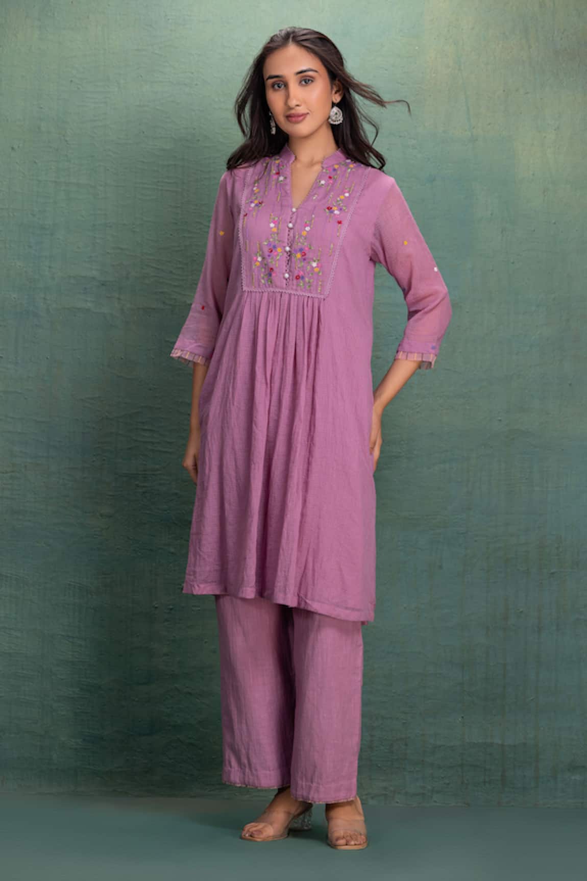Kahani Lush Pink Machine Embroidery Kurta Set 