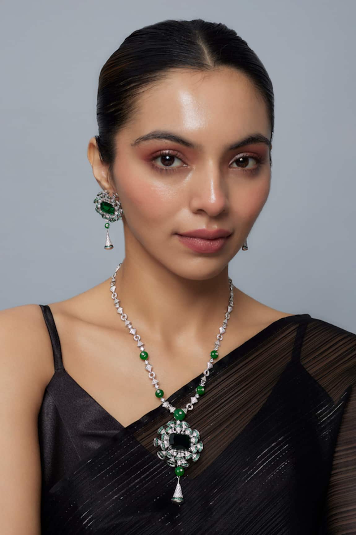 Vivinia By Vidhi Mehra Designer Silver Green Jewellery Set 