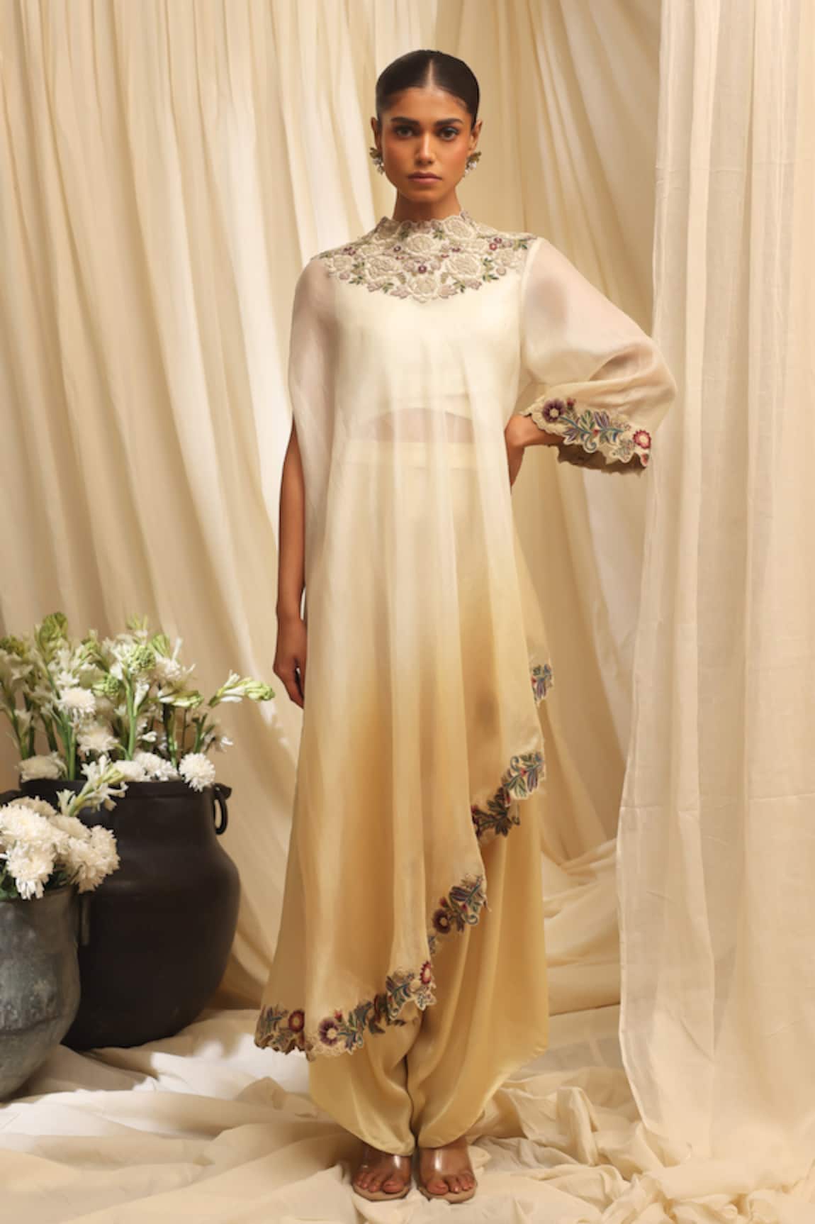 Ekru Designer Rose Veil Drape Set 