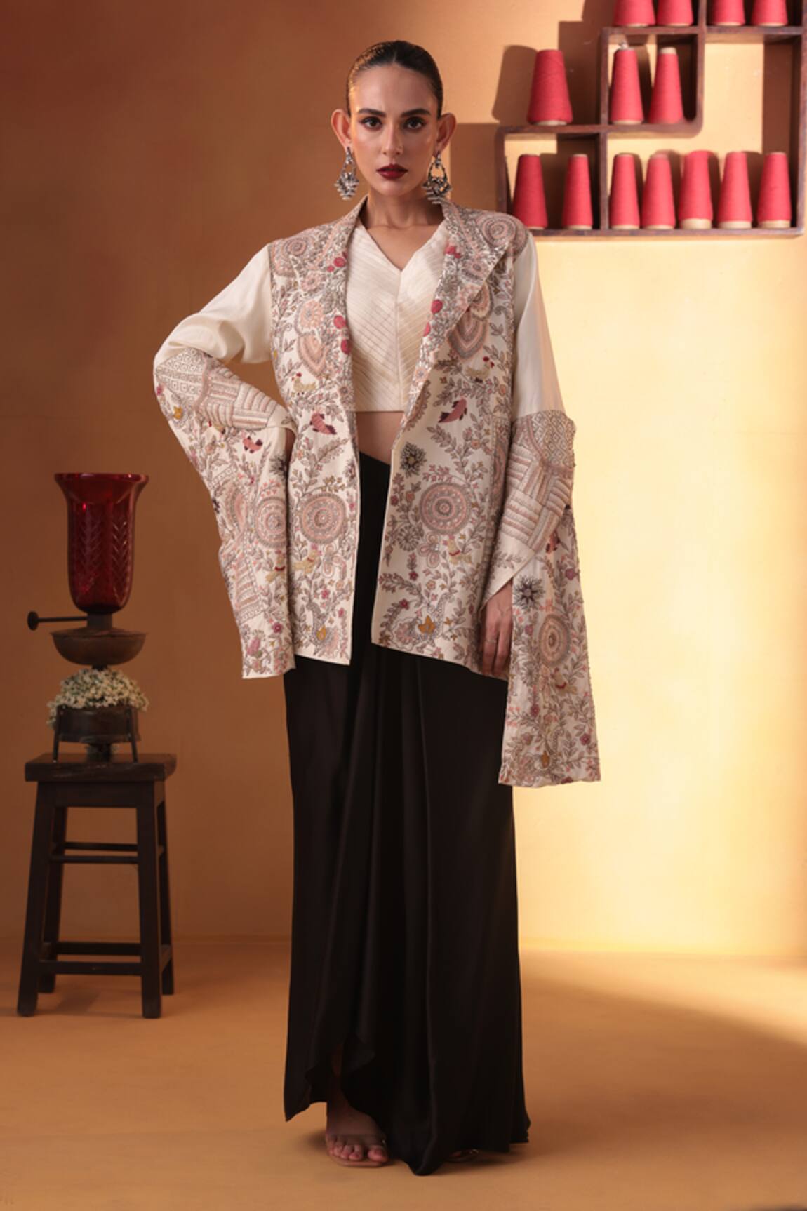 Ekru Gulistan Jacket & Draped Skirt Set 