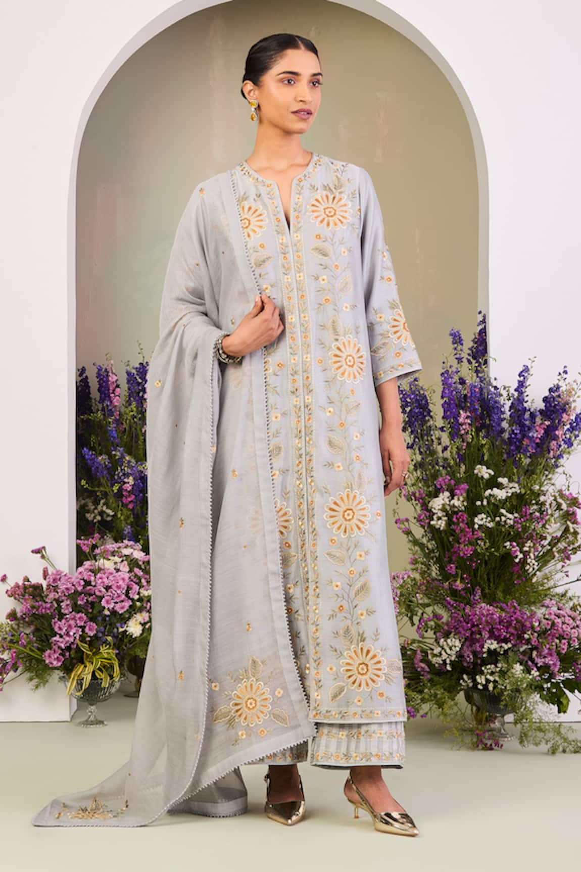 Sue Mue Ice Blue Embroidered Kurta Set 