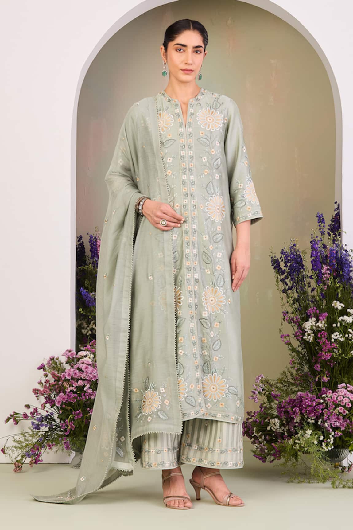 Sue Mue Sage Green Floral Embroidered Kurta Set 