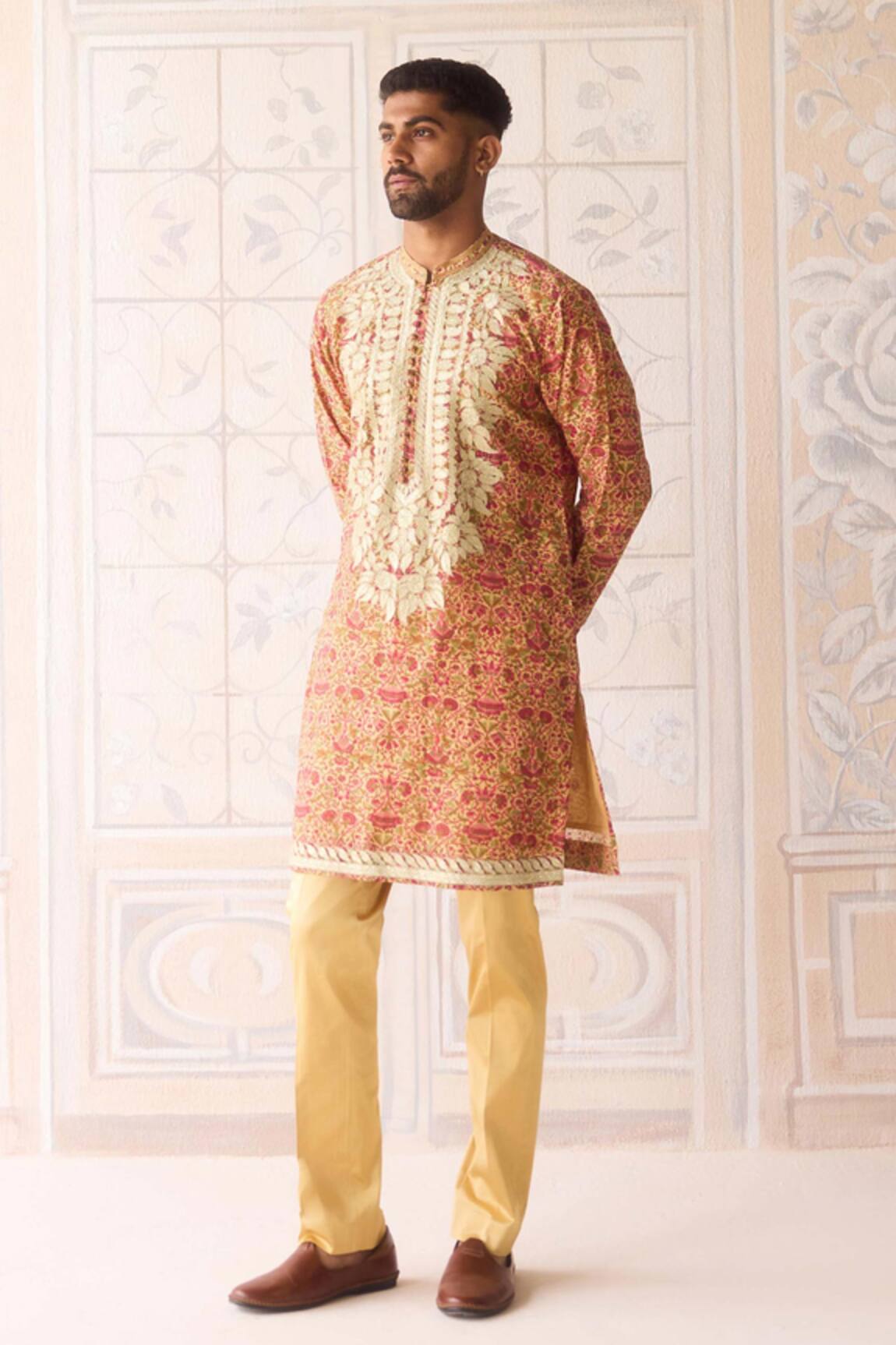 Shyam Narayan Prasad Embroidered Chanderi Kurta Set 