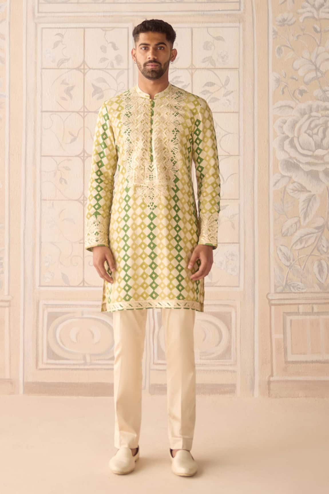 Shyam Narayan Prasad Embroidered Kurta Set 