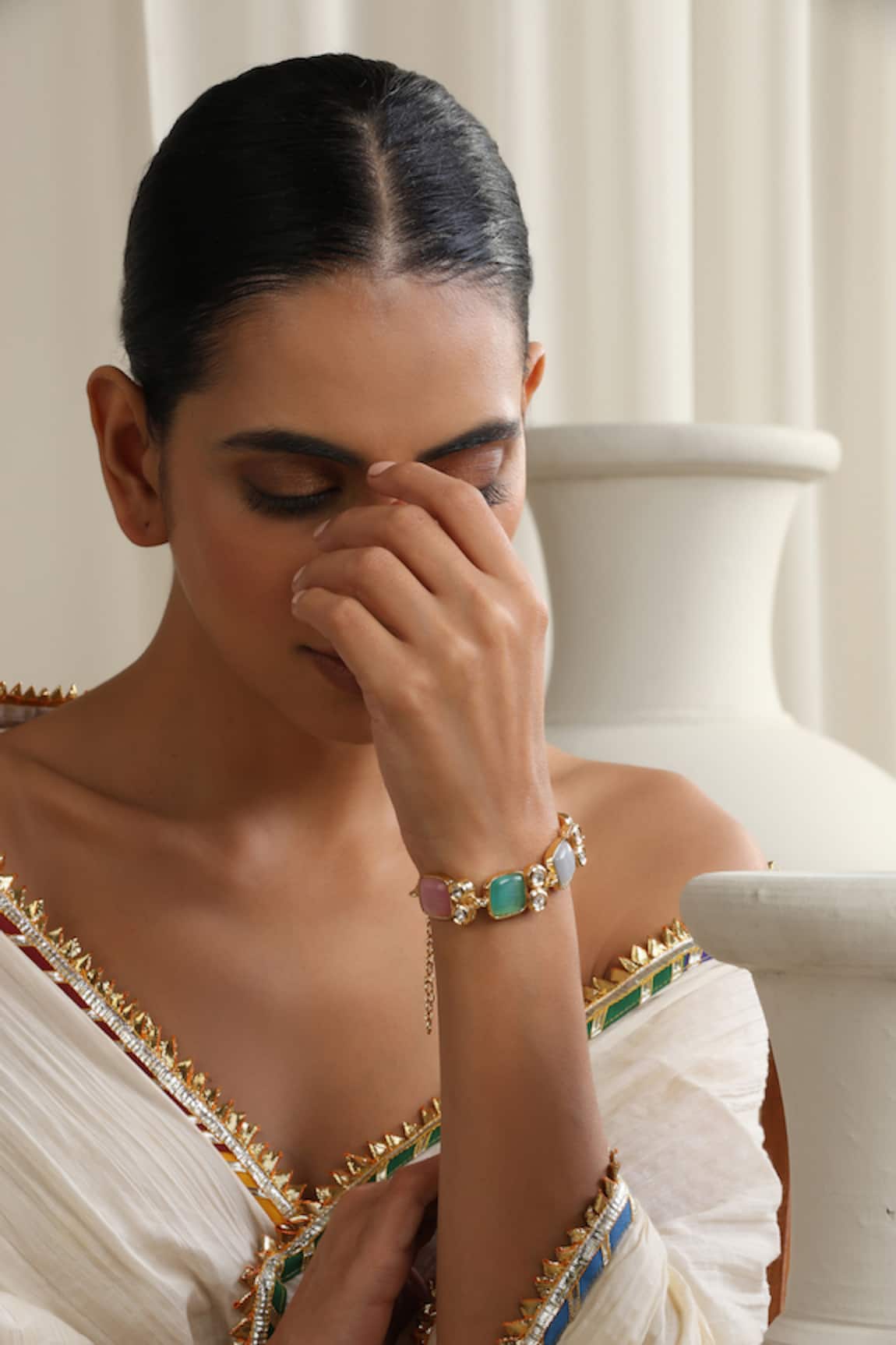 SWABHIMANN Multicolour Zirconia Bracelet 