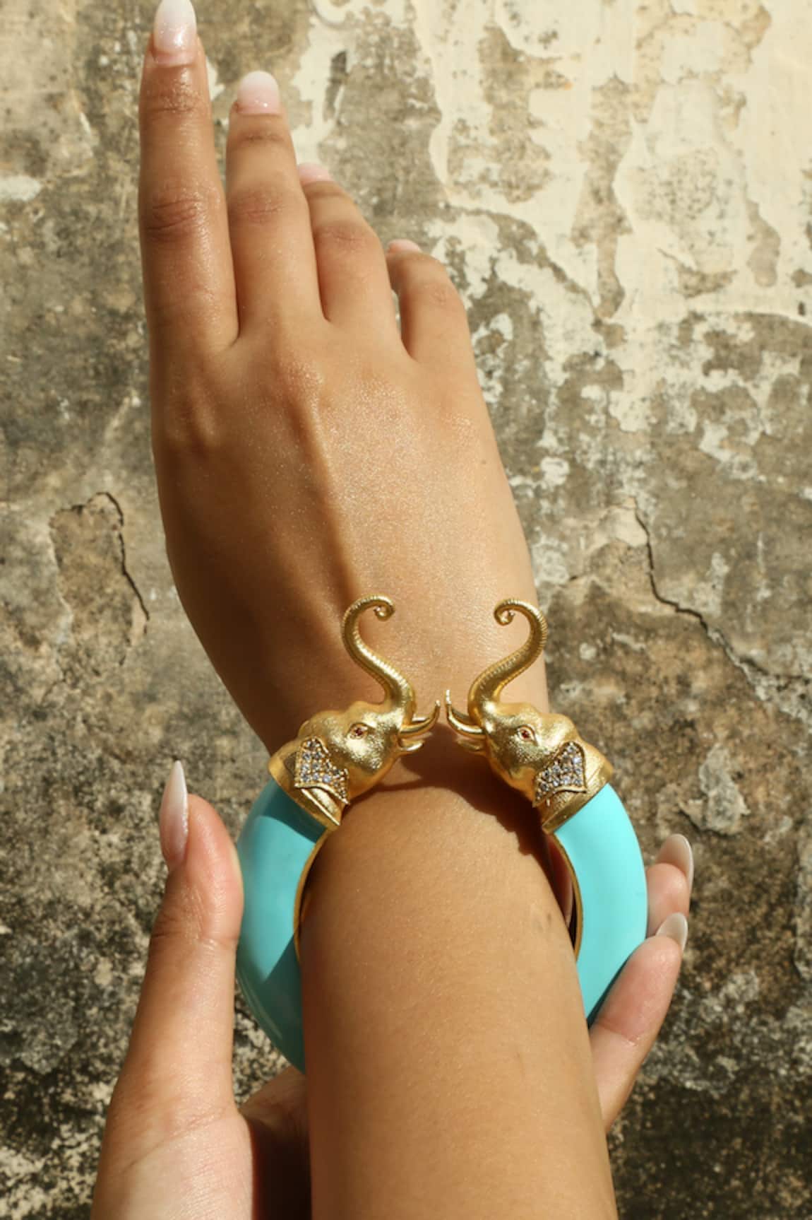 MAALICIOUS JEWELRY Circus Elephant Gold Plated Bracelet 