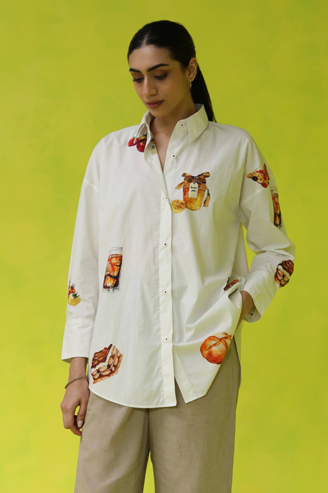 ROZA Trip Binge Oversized Shirt 