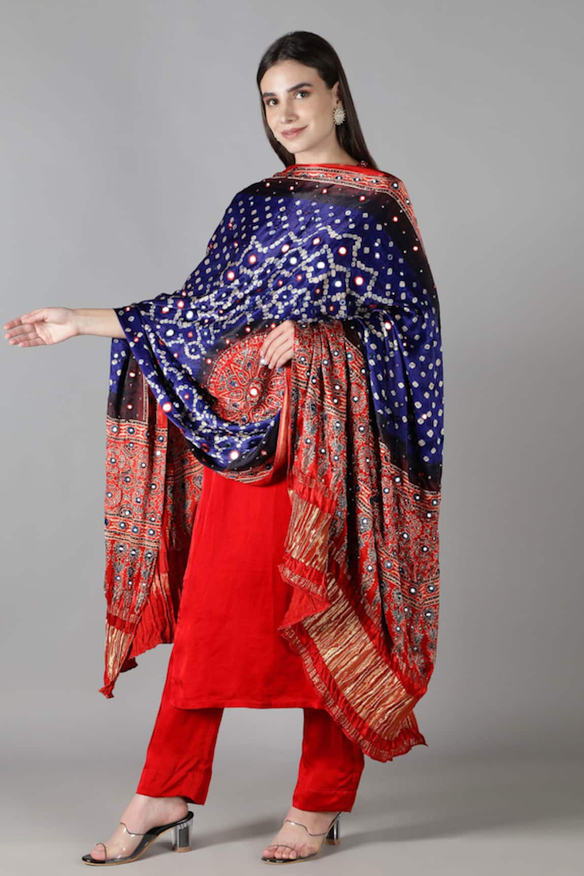 Sheeshakari Red Silk Embroidered Kurta Set 