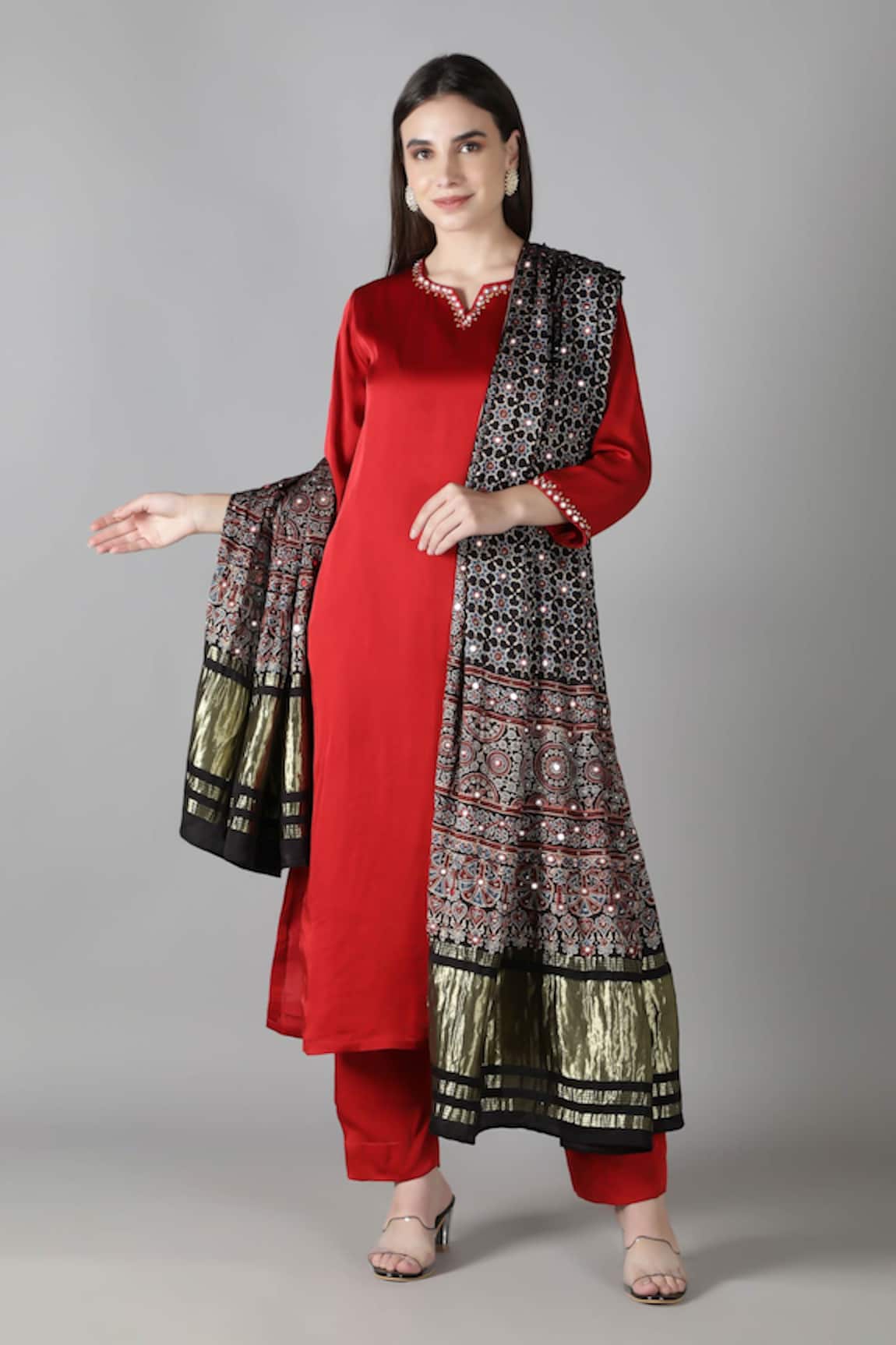 Sheeshakari Red Silk Straight Kurta Set 