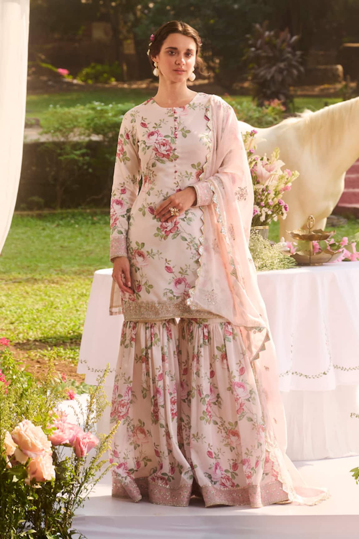 LASHKARAA Ivory Floral Printed Kurta Set 