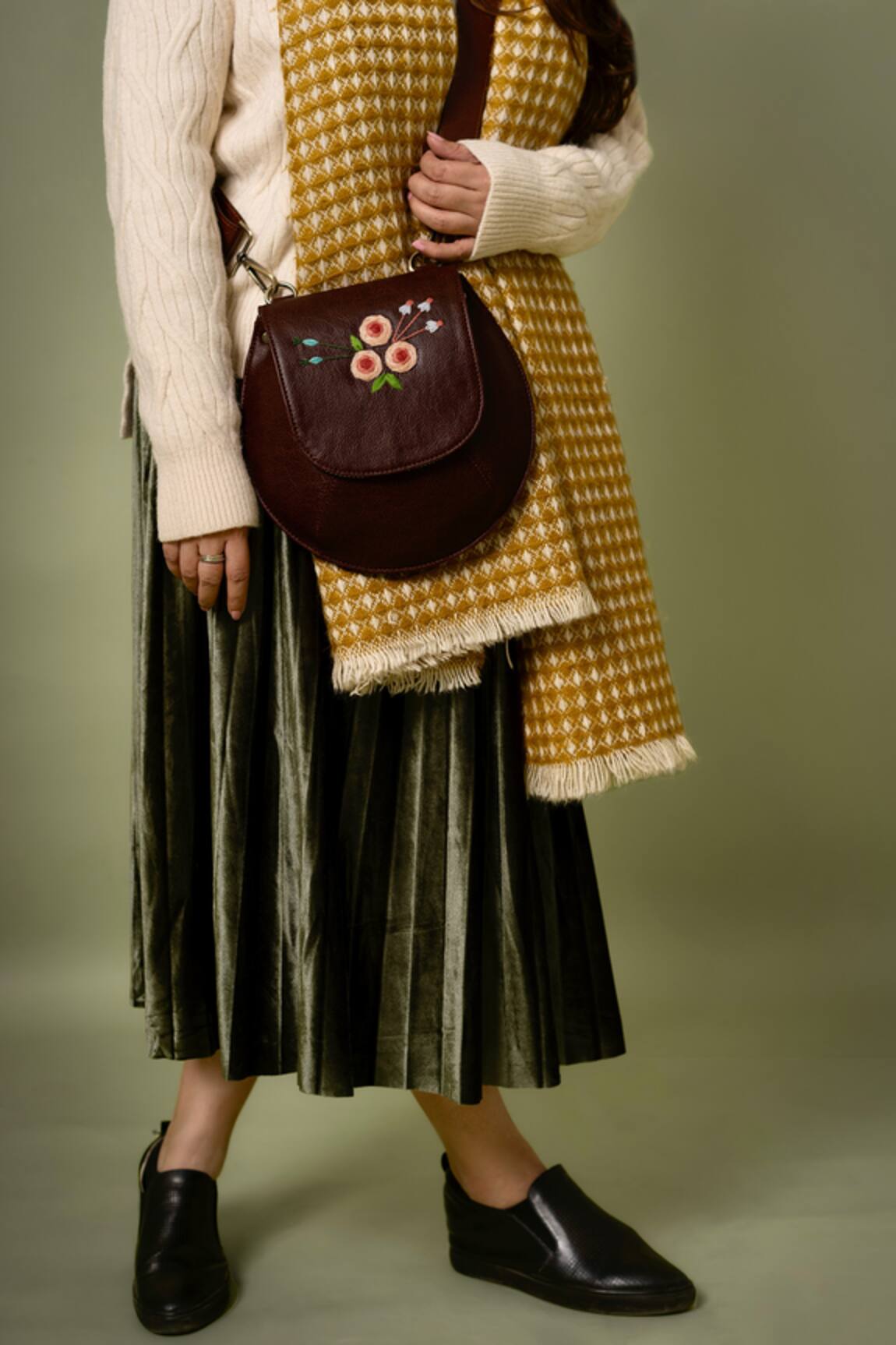 Miri The Archies Bianca Sling Bag 