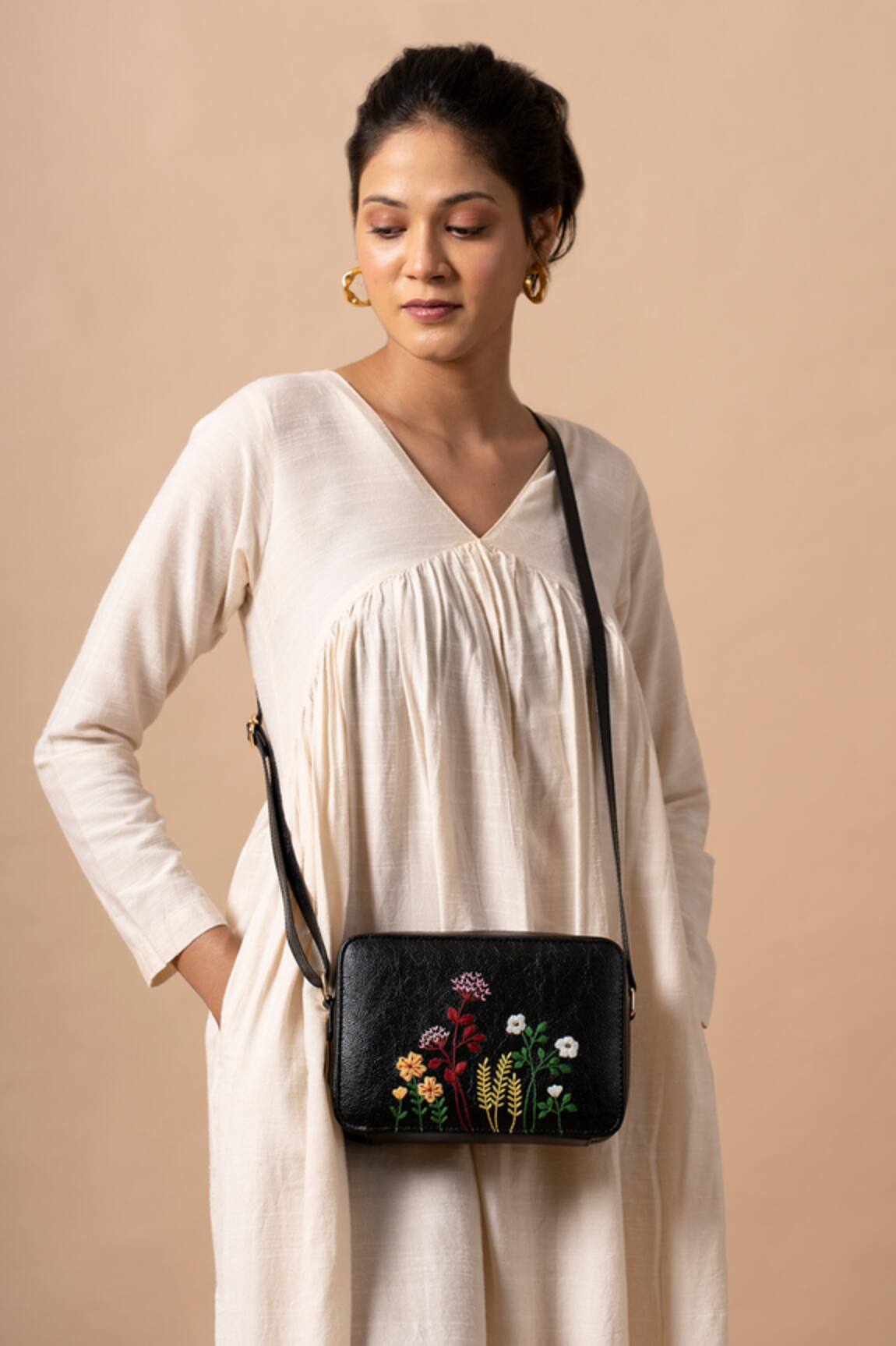 Miri Blooming Meadows Sling Bag 