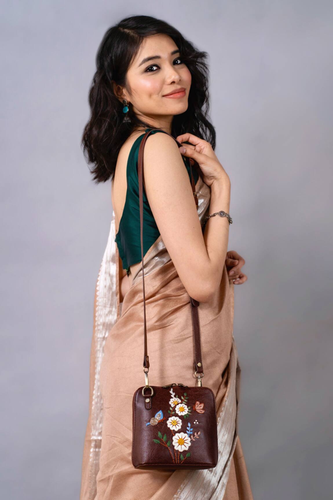 Miri Hand Embroidered Daisy Sling Bag 