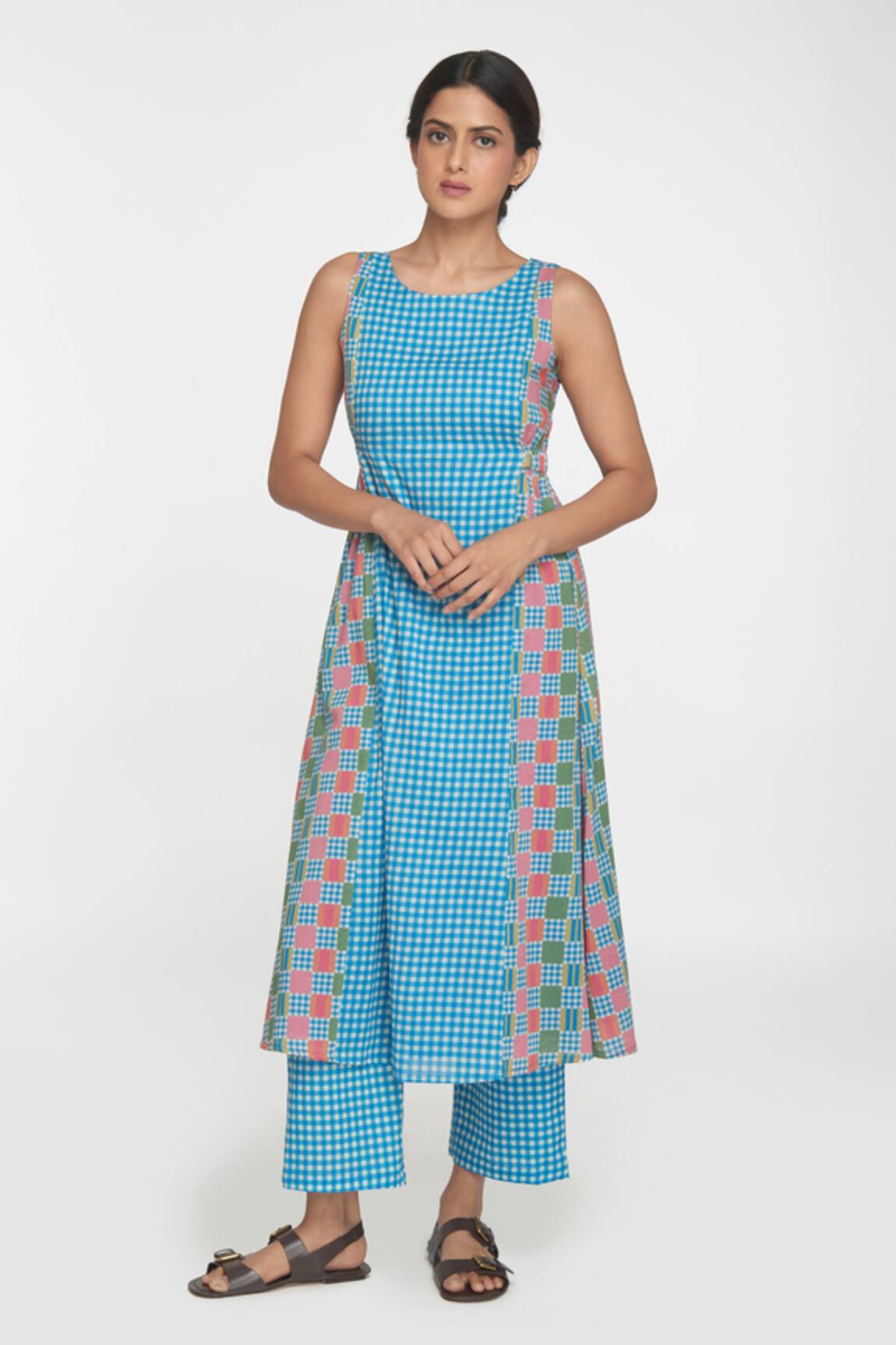Sinjhar Blue Printed Kurta Set 